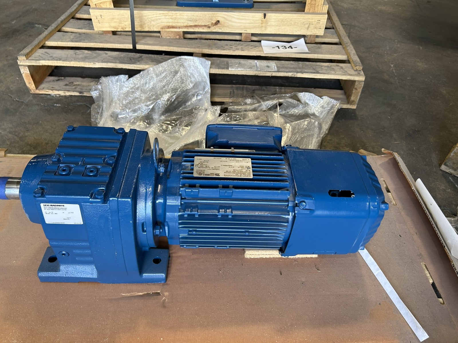 SEW-Eurodrive R57 DRN80M4/BE1HR/DH Eurodrive Gear Motor 1751/20 RPM