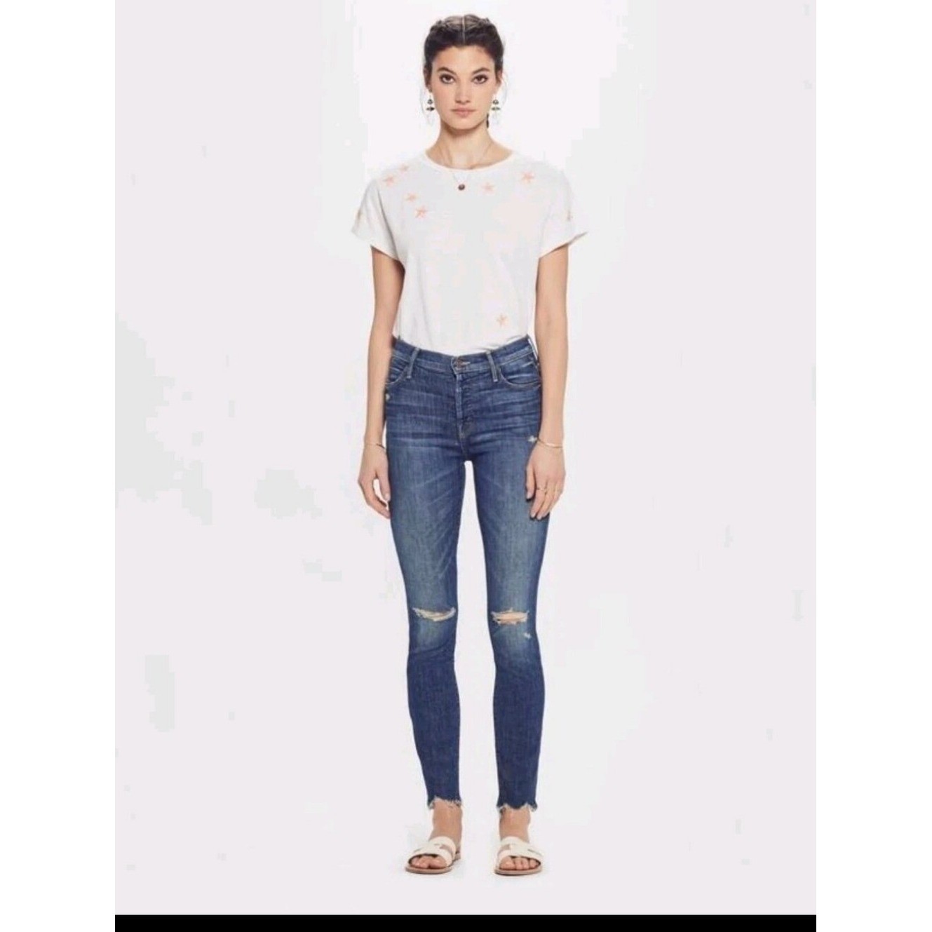 NWT Mother The Stunner Chew Jeans Off Duty Wash Distressed Denim Blue Size 28 NWT Mother The Stunner Chew Jeans Off Duty Wash Distressed Denim Blue Size 28
