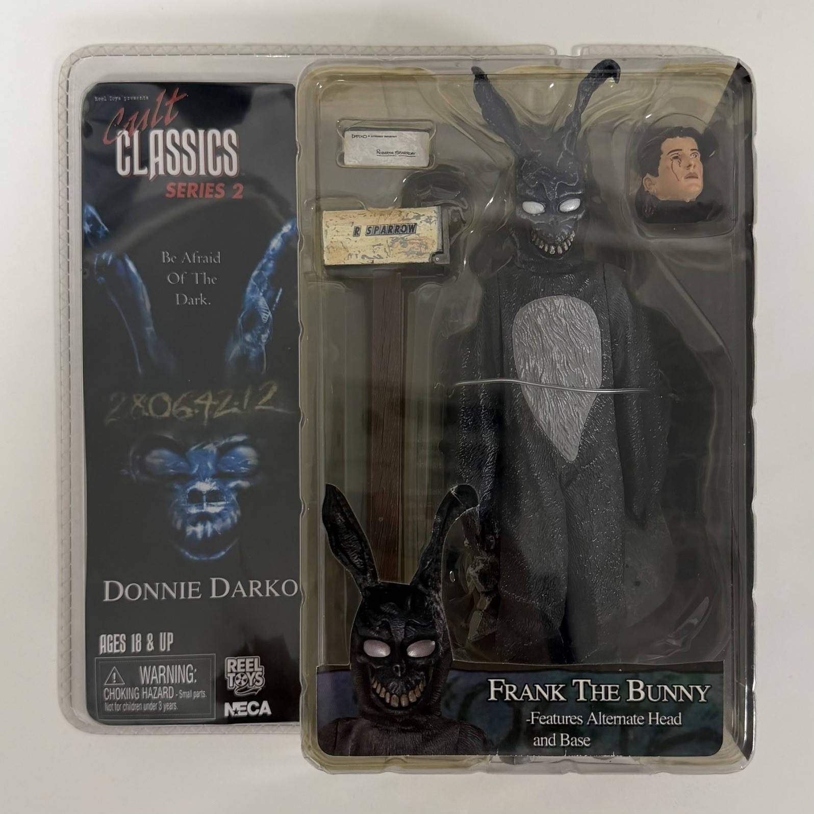 Frank The Bunny (NECA) - Donnie Darko Frank The Bunny (NECA) - Donnie Darko