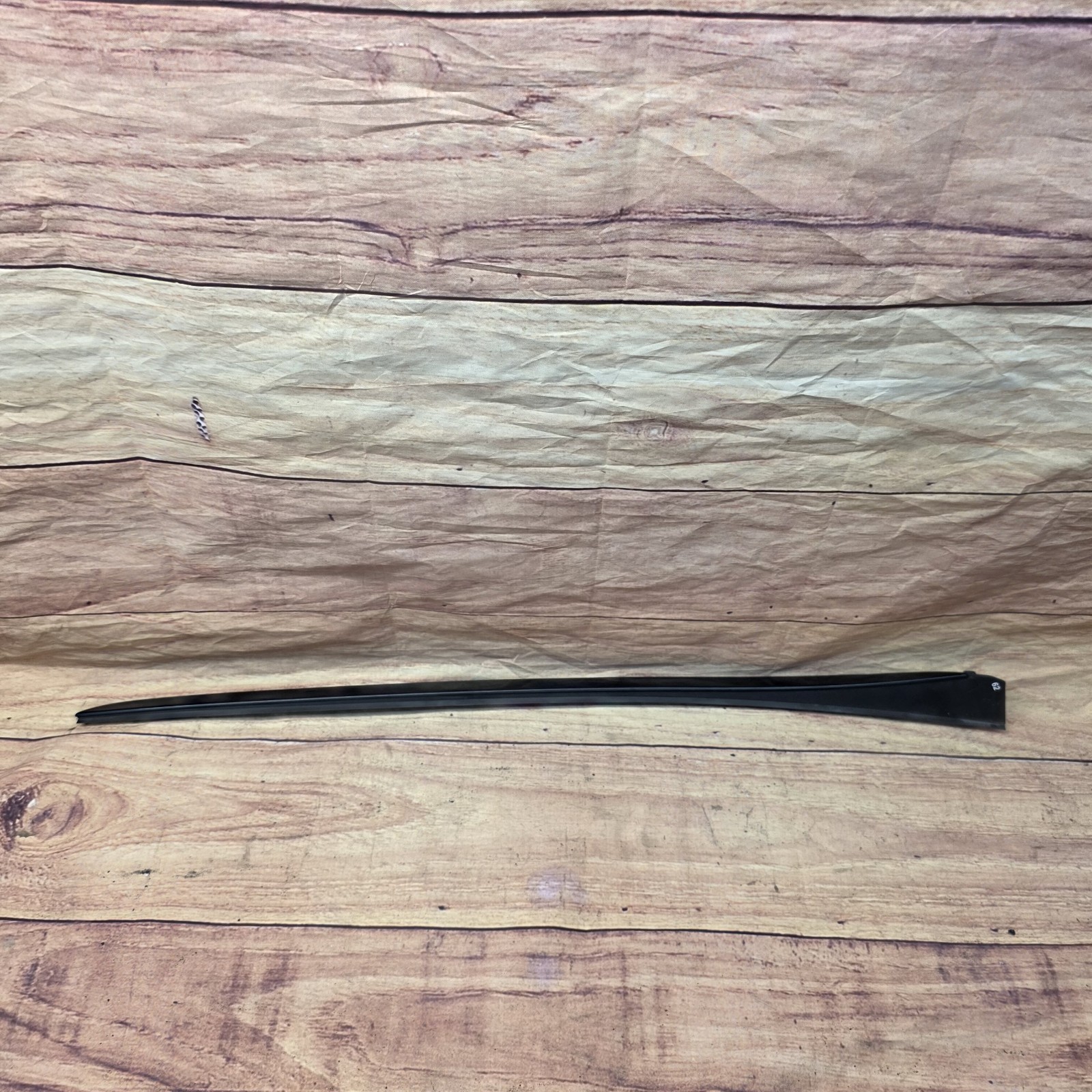 2015 2017 2017 Kia K900 Moulding-W/Shld Glass Side Left OEM 861313T000