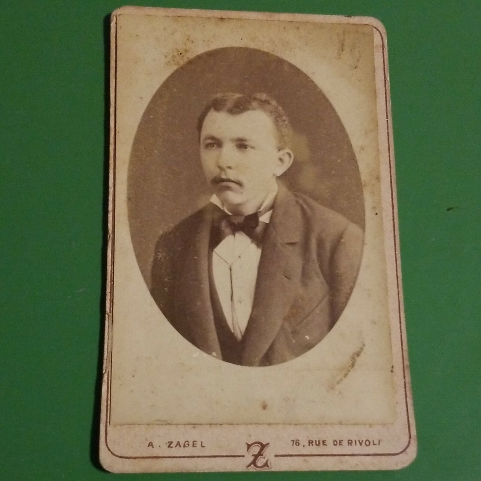 RARE ANTIQUE VERY EARLY 1856 DATED CDV PHOTO PARIS FRANCE STUDIO ID'd YOUNG MAN RARE ANTIQUE VERY EARLY 1856 DATED CDV PHOTO PARIS FRANCE STUDIO ID'd YOUNG MAN