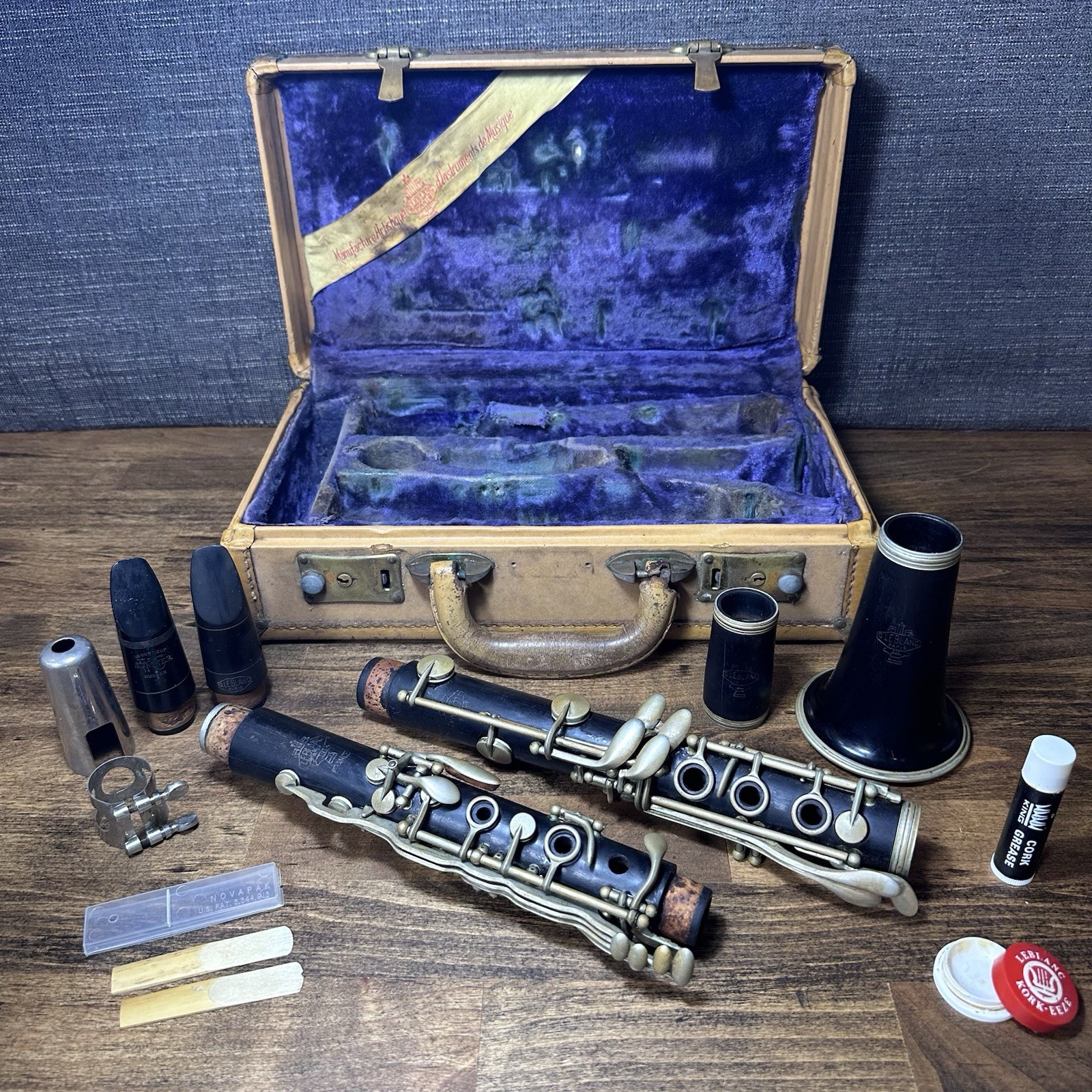 Rare Vintage Leblanc Paris Wood Clarinet France Serial 4587 Project Restoration Rare Vintage Leblanc Paris Wood Clarinet France Serial 4587 Project Restoration