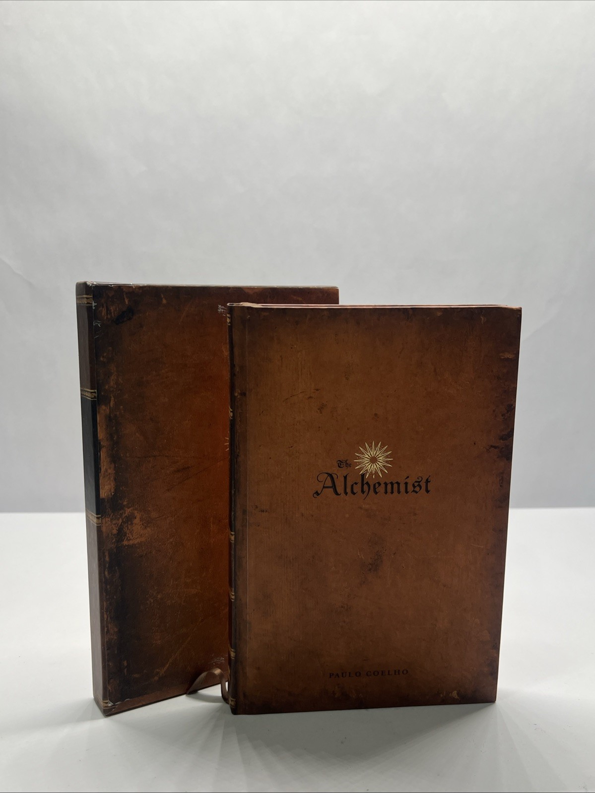 The Alchemist - First Printing (First Edition) 2006 - Gift Edition -Paulo Coelho The Alchemist - First Printing (First Edition) 2006 - Gift Edition -Paulo Coelho