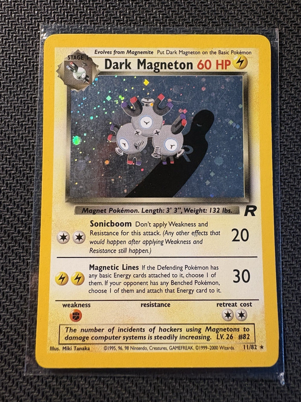 Dark Magneton 11/82 Team Rocket Holo