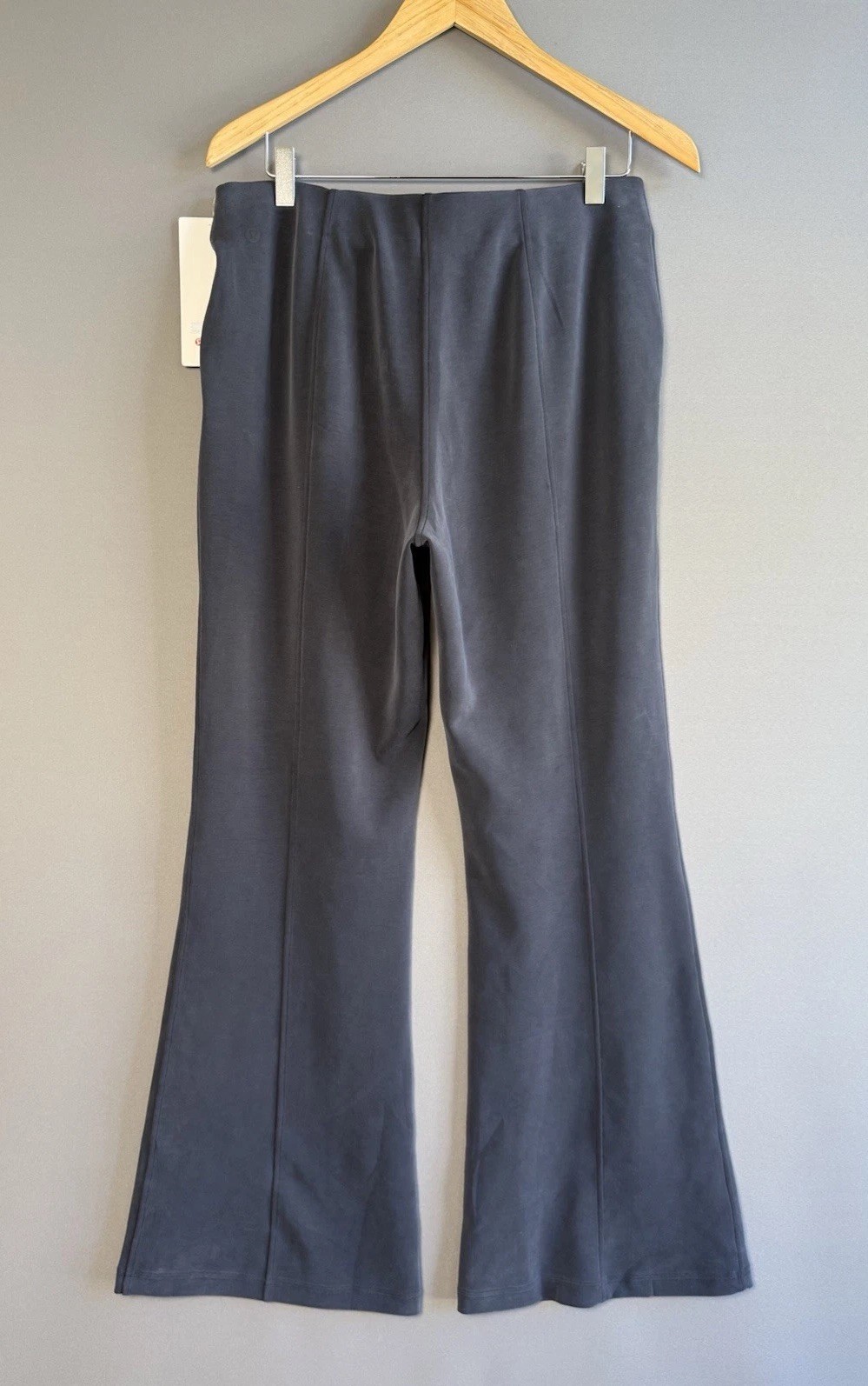 NWT Lululemon Brushed Softstreme MR Flared Pant Regular Black Size L