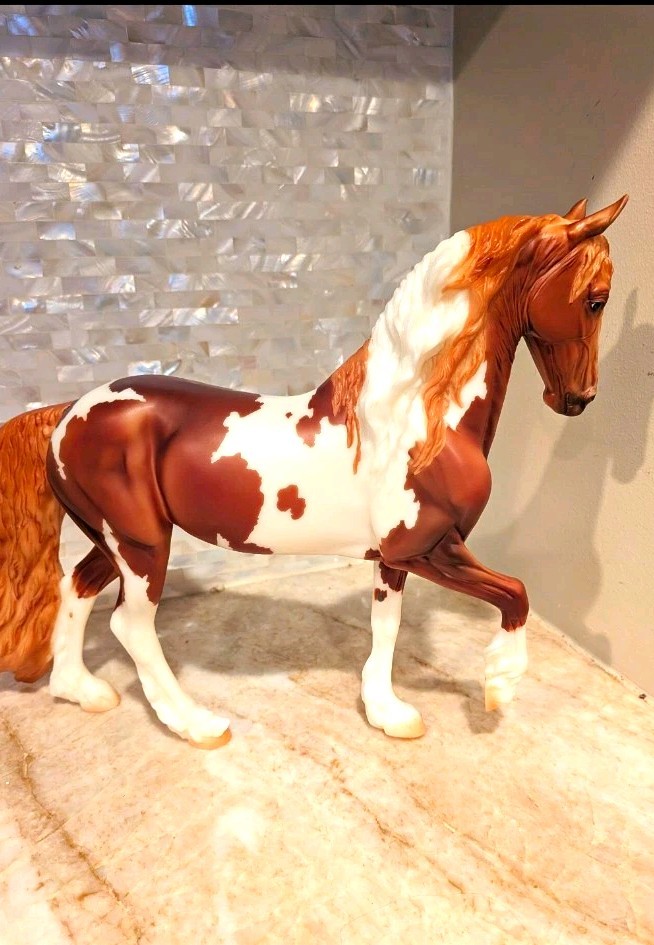 2026 Breyerfest Scandi Surprise- Chestnut Pinto 2026 Breyerfest Scandi Surprise- Chestnut Pinto