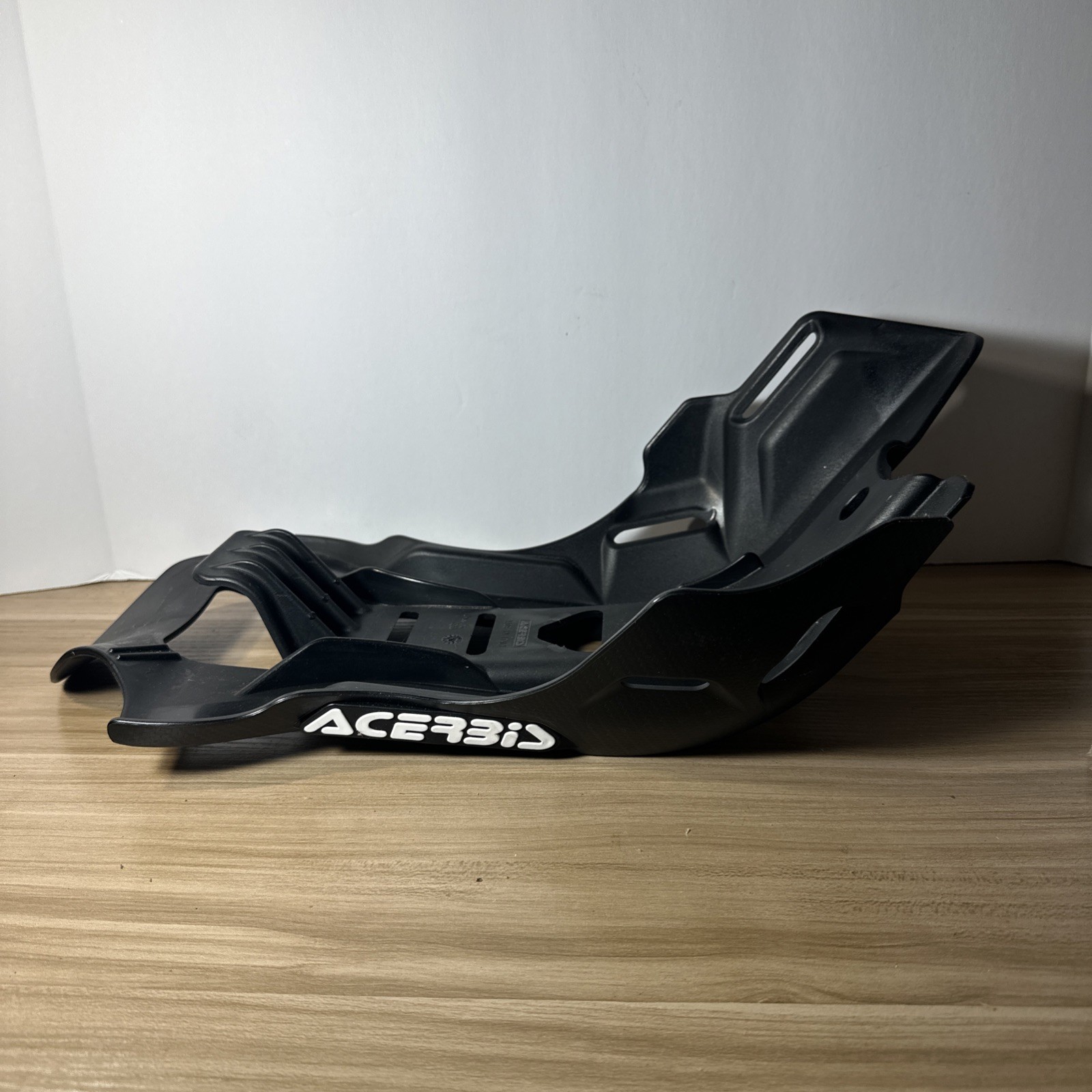 ACERBIS SKID PLATE FOR KTM/HUSQVARNA/GAS GAS ACERBIS SKID PLATE FOR KTM/HUSQVARNA/GAS GAS