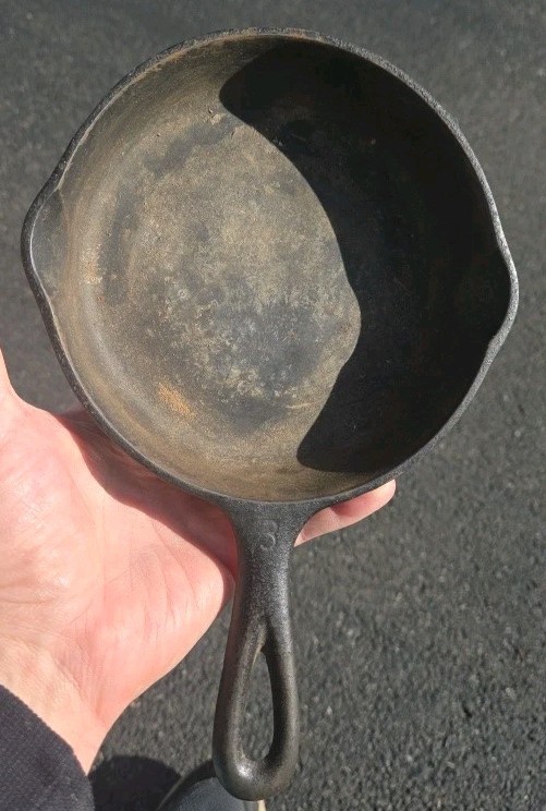 Vintage Frying Pan Wagner Ware Sidney O Cast Iron Skillet 1053 Wagner #3 -6-1/2\