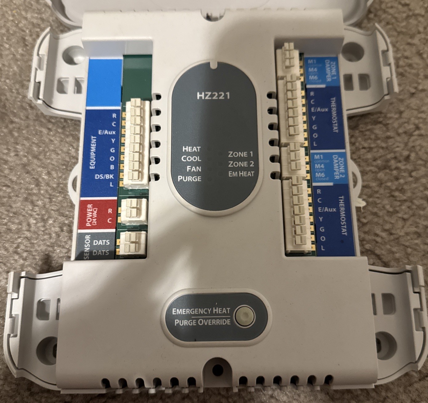 Honeywell HZ221 True Zone Control Panel 24VAC 2 Zones Honeywell HZ221 True Zone Control Panel 24VAC 2 Zones