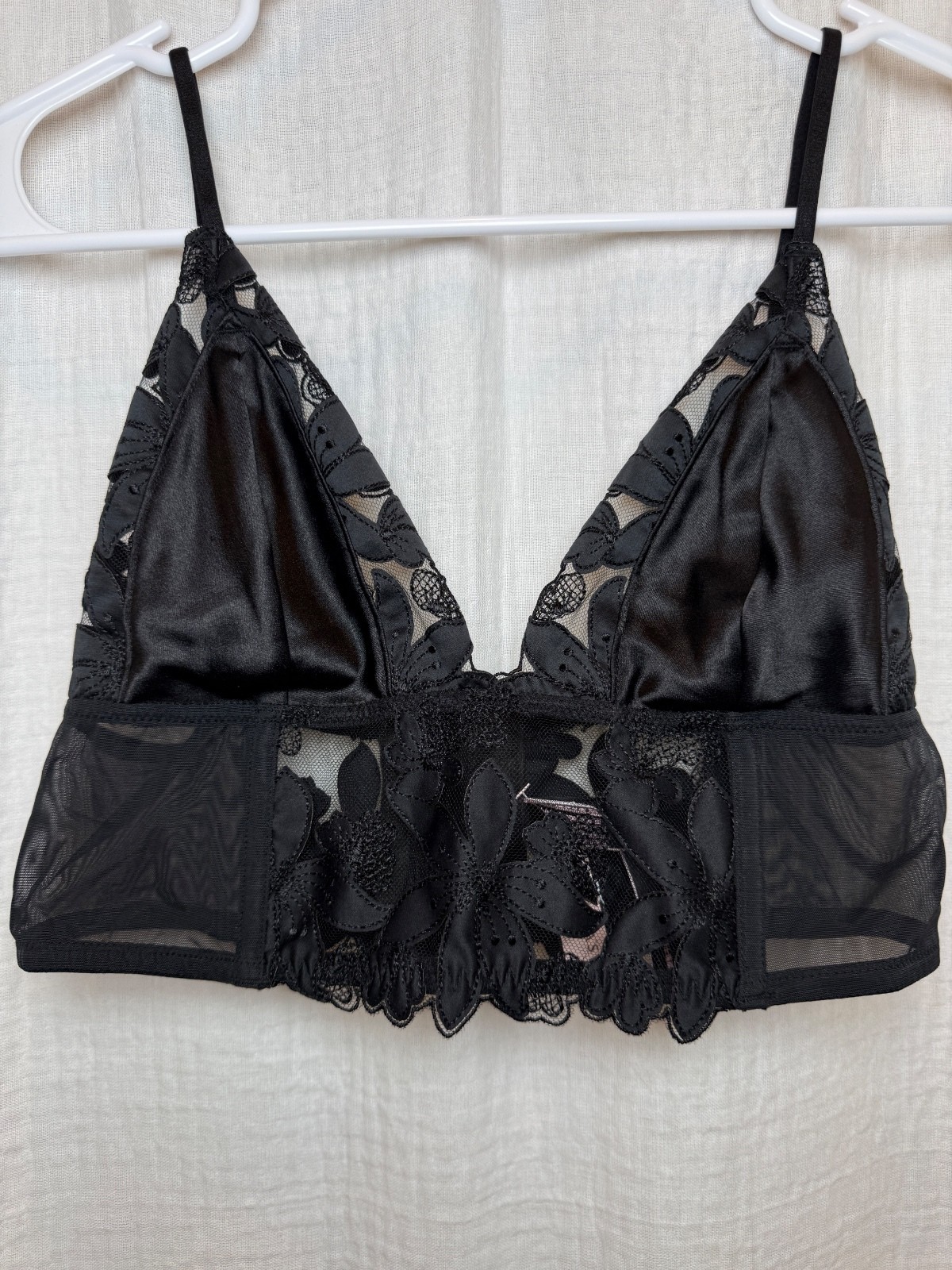✨ NWT Victoria\'s Secret Luxe Lingerie Bralette