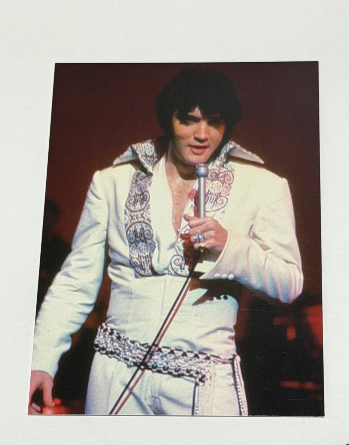 ELVIS PRESLEY AUTHENTIC ORIGINAL PHOTO 1970 on stage LAS VEGAS +Certificate