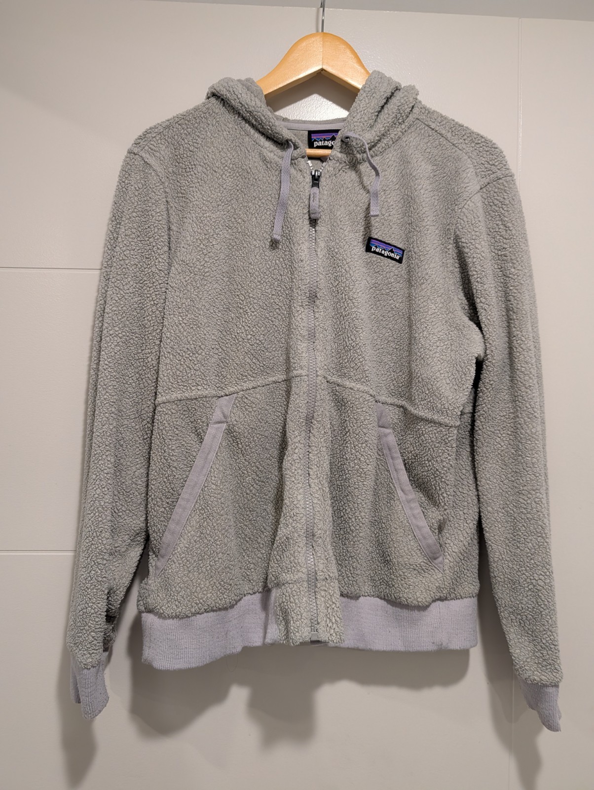 Patagonia Shearling Hoody Womens L Gray Sherpa Fleece Full Zip Hoodie 26135 Patagonia Shearling Hoody Womens L Gray Sherpa Fleece Full Zip Hoodie 26135