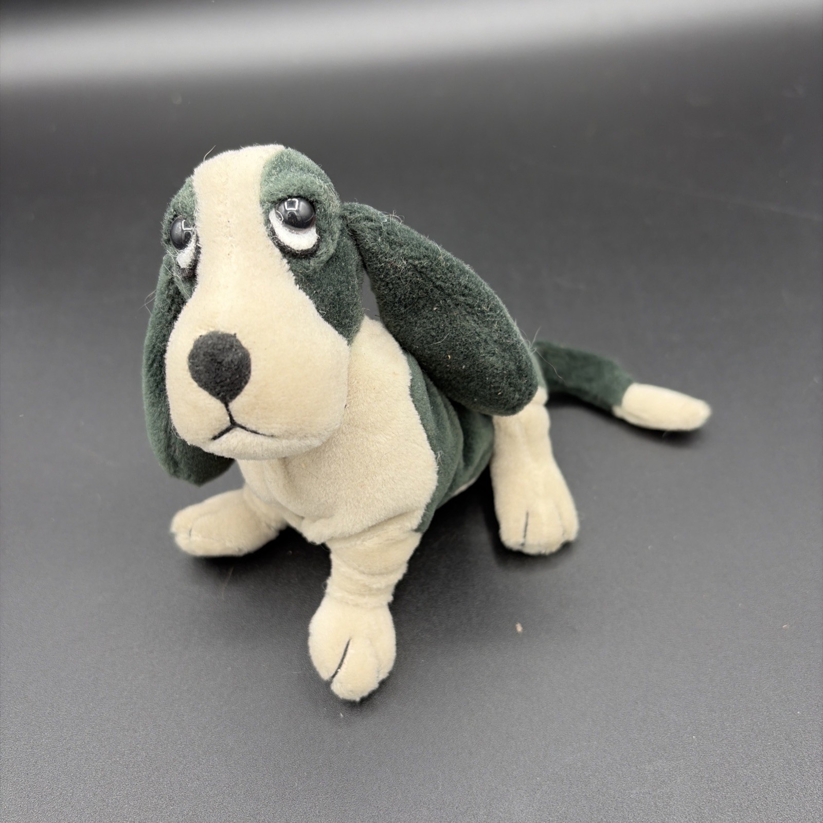 Applause Hush Puppies Basset Hound Dog 4“ Plush Green / Cream Magnetic Ears
