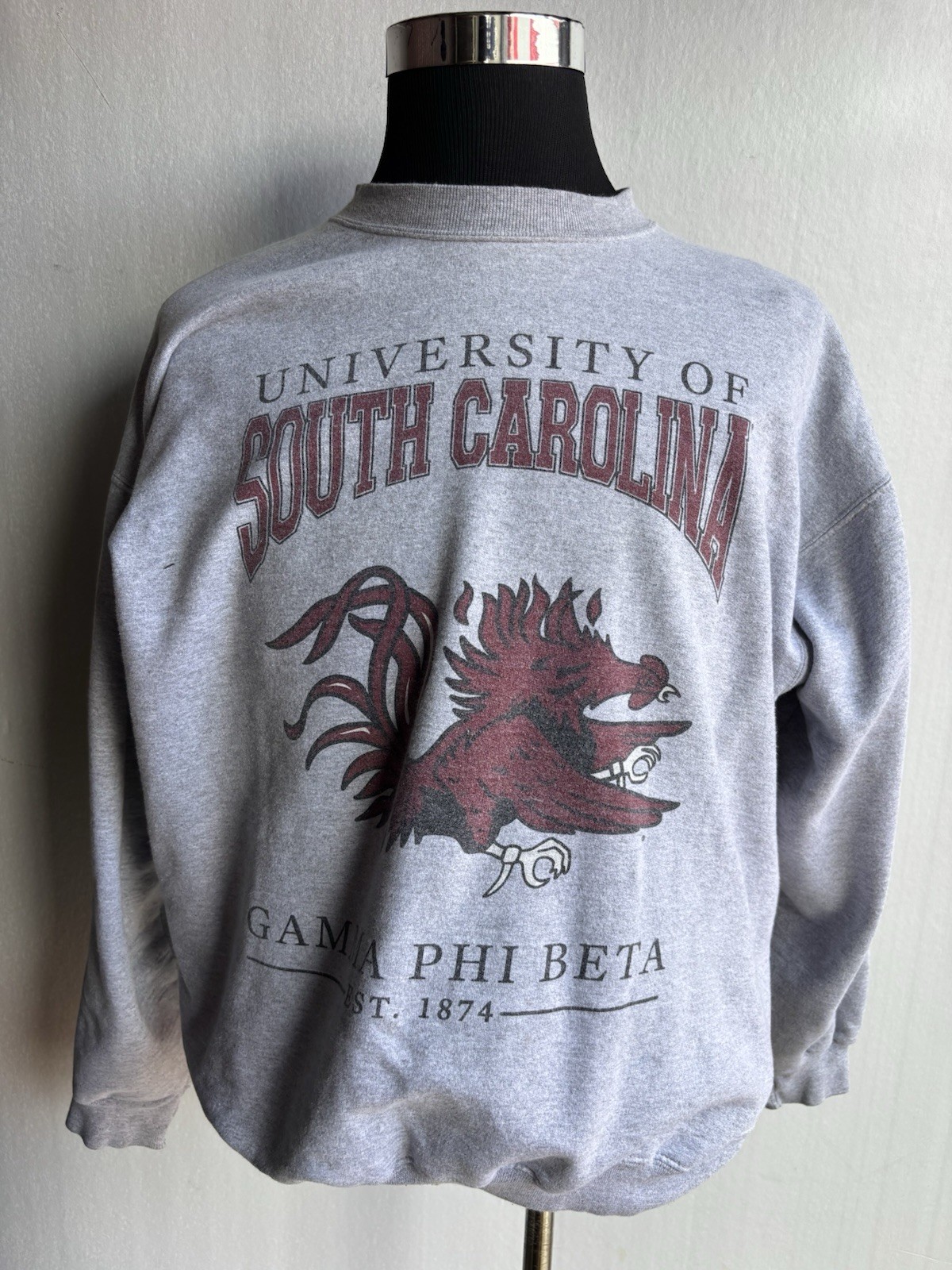 VINTAGE UNIVERSITY SOUTH CAROLINA COLLEGE GAMMA PHI  HANES SWEATSHIRT LARGE