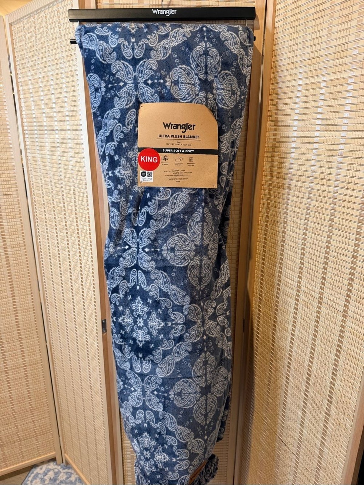 Wrangler Navy Blue Paisley Ultra Plush Blanket - King