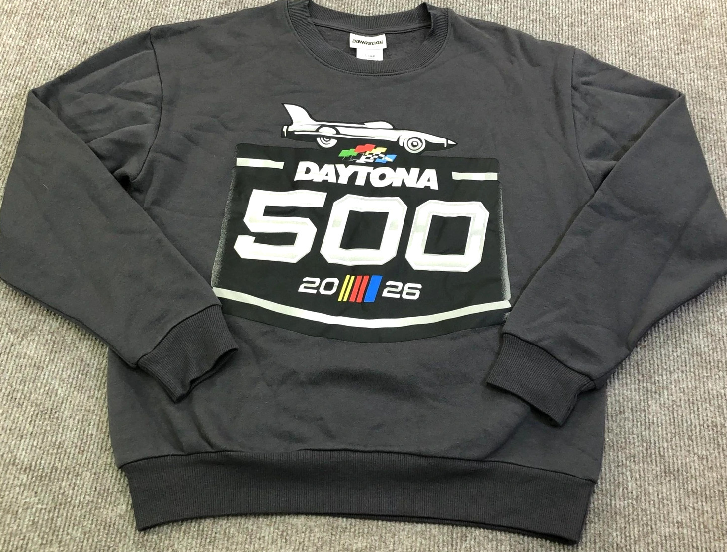 NASCAR 2026 Daytona 500 Sweatshirt Mens 2XL Gray Crewneck  NWT MSRP $59.95