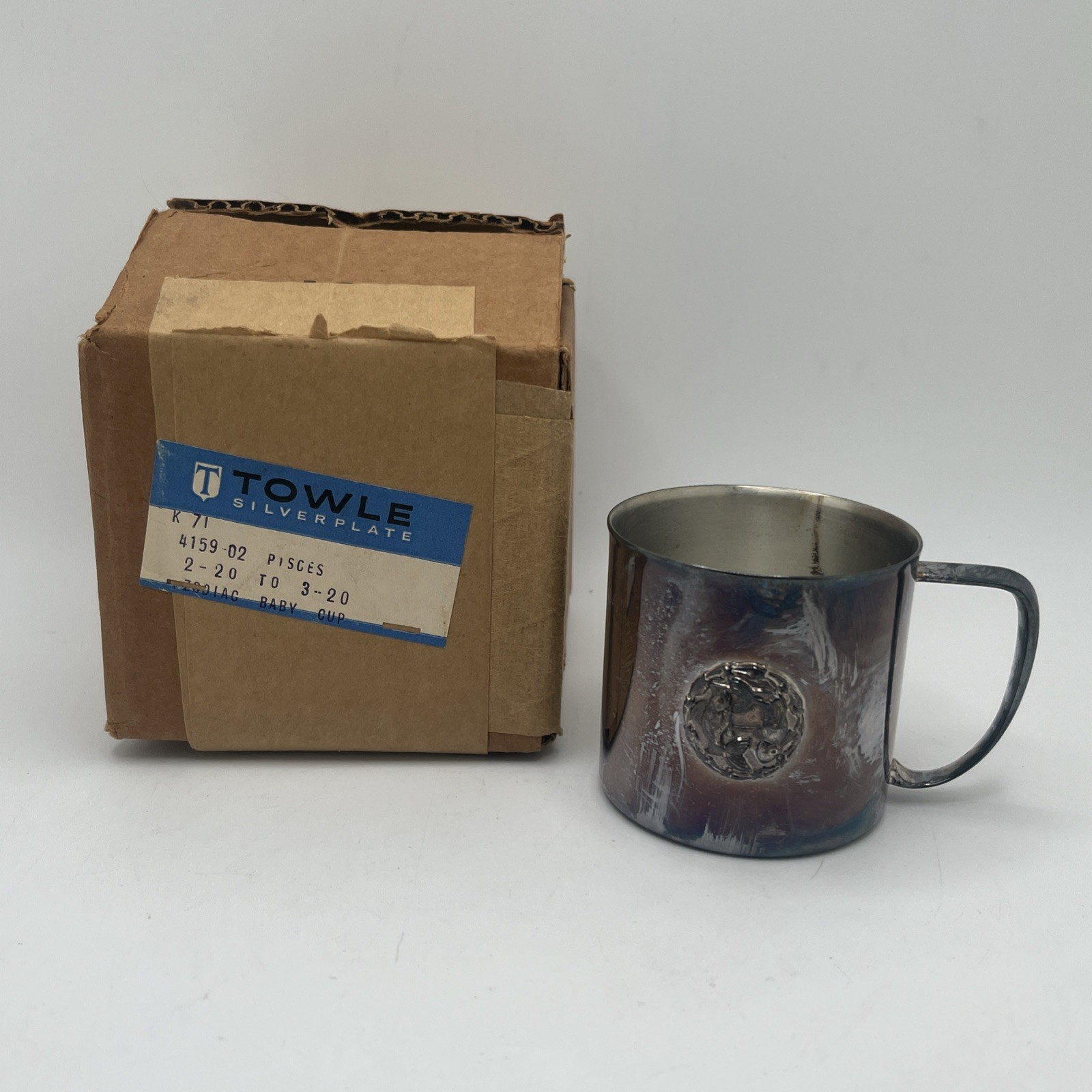RARE NIB Vintage 1972 Towle Silver Plated Zodiac Baby Cup PISCES (4159-02) 128g