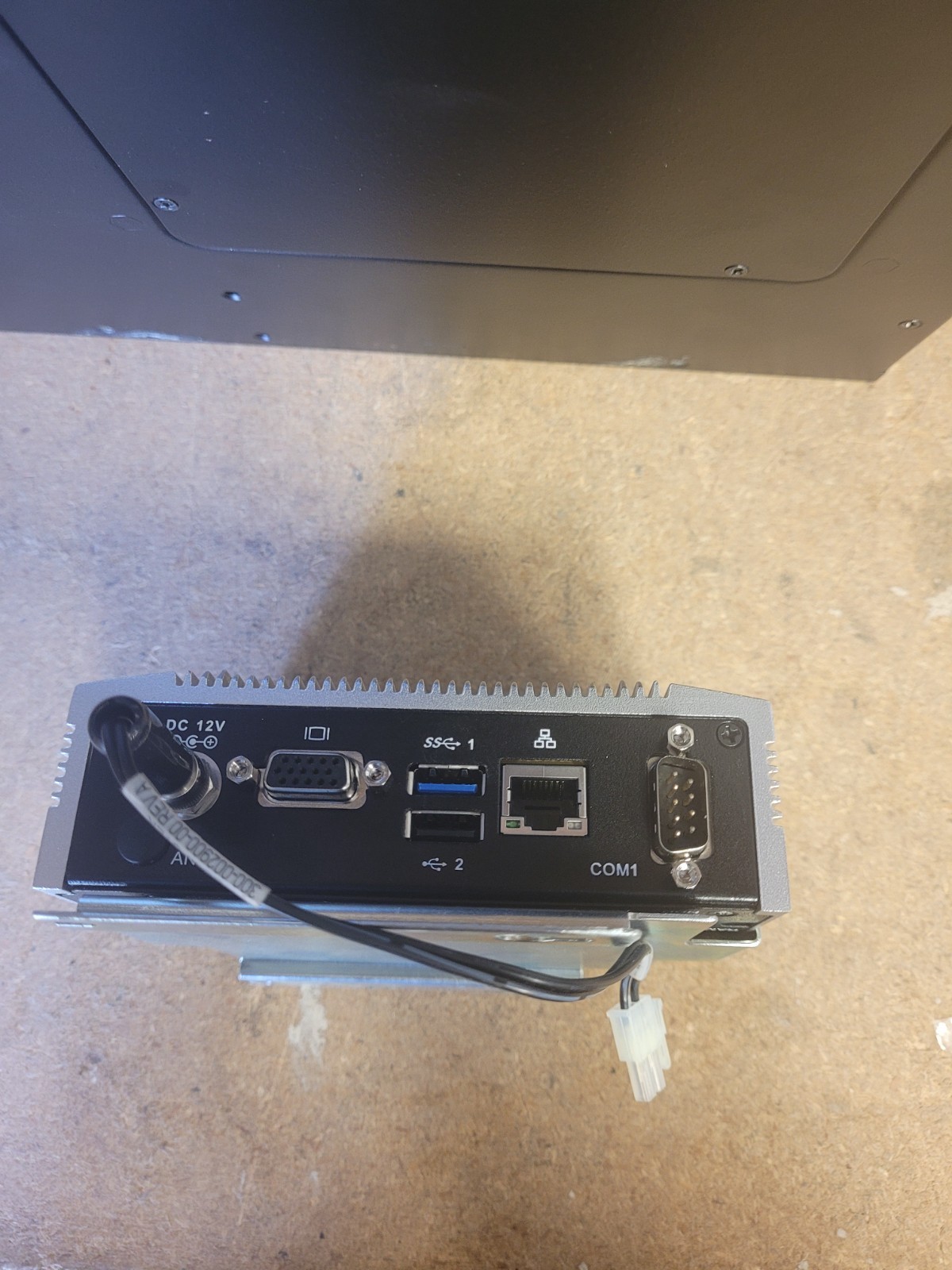 One Advantech ARK-1123 ARK-1123H J1900 without CPU, memory or hard drive