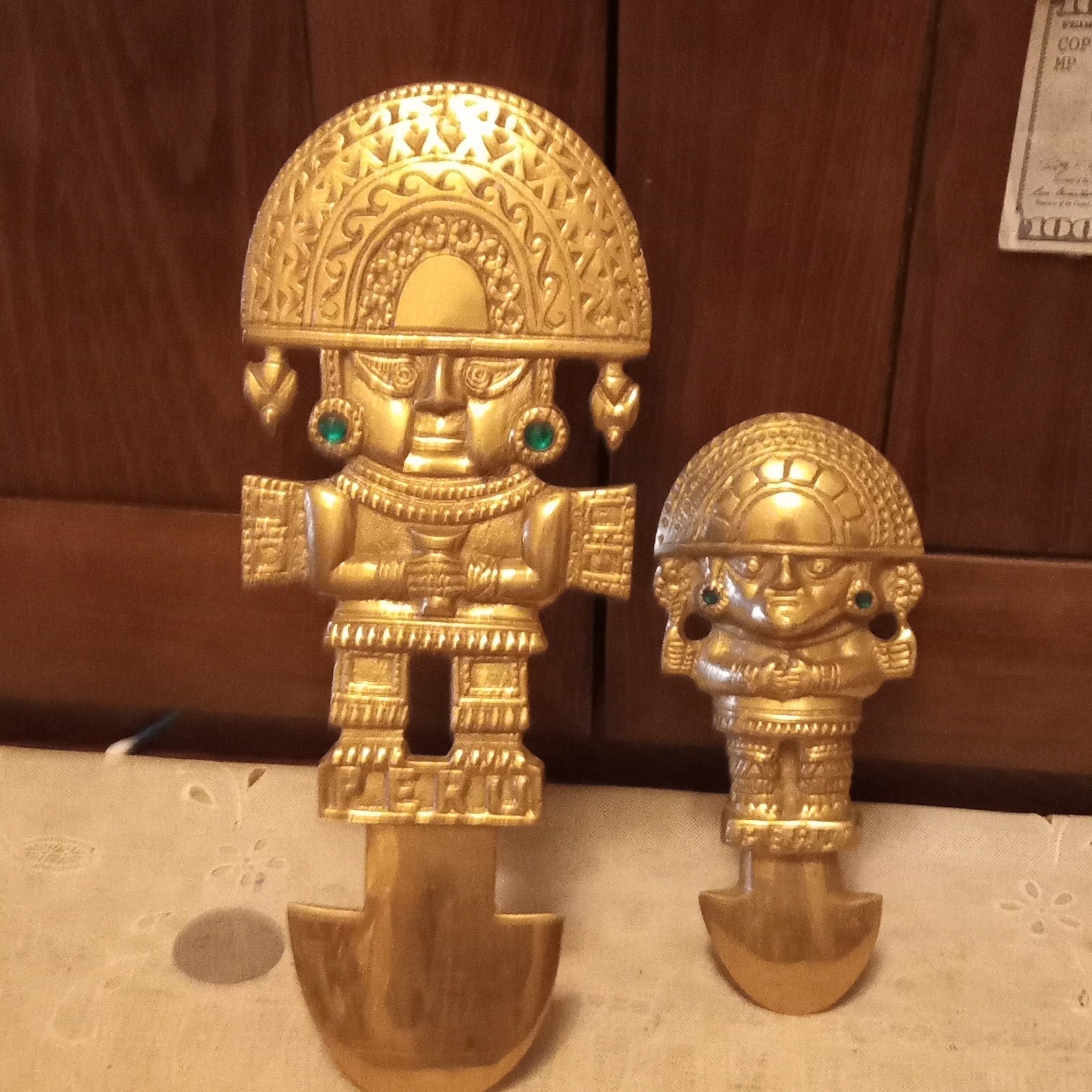 Peruvian Gold Tone Inca Style Figurine Pair Decorative Collectible Set Peruvian Gold Tone Inca Style Figurine Pair Decorative Collectible Set