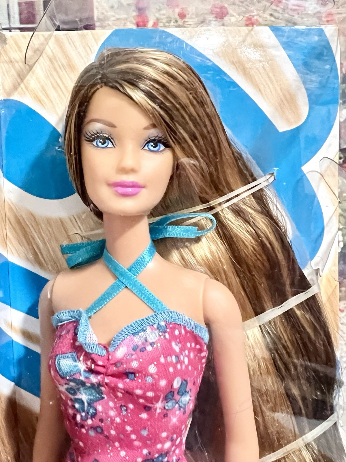 Rare NRFB 2012 Hairtastic Brunette With Highlights Long Long Hair Barbie New Rare NRFB 2012 Hairtastic Brunette With Highlights Long Long Hair Barbie New