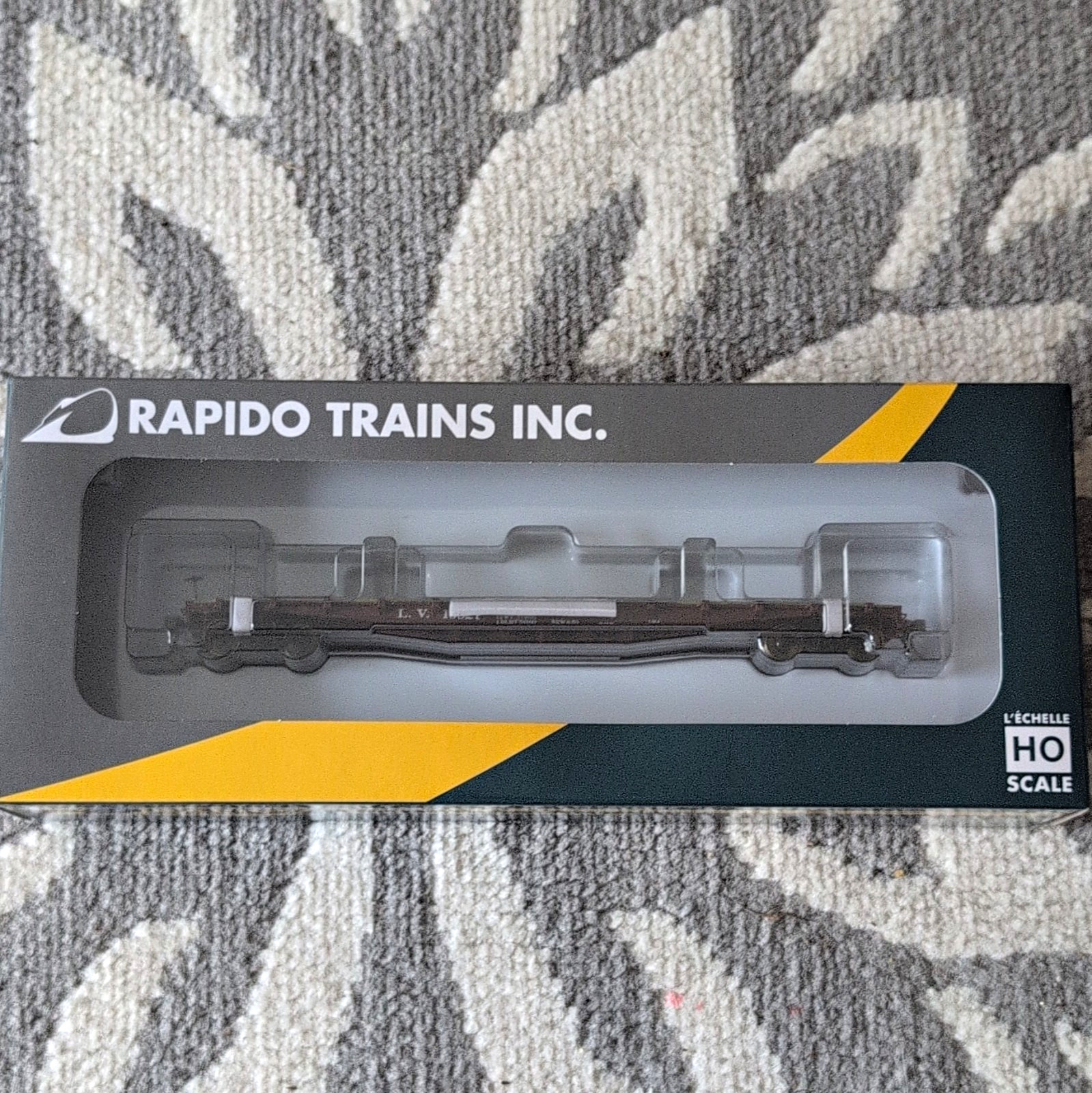 Rapido Trains Inc. HO Scale F30A Flatcar Lehigh Valley 138015A Rapido Trains Inc. HO Scale F30A Flatcar Lehigh Valley 138015A