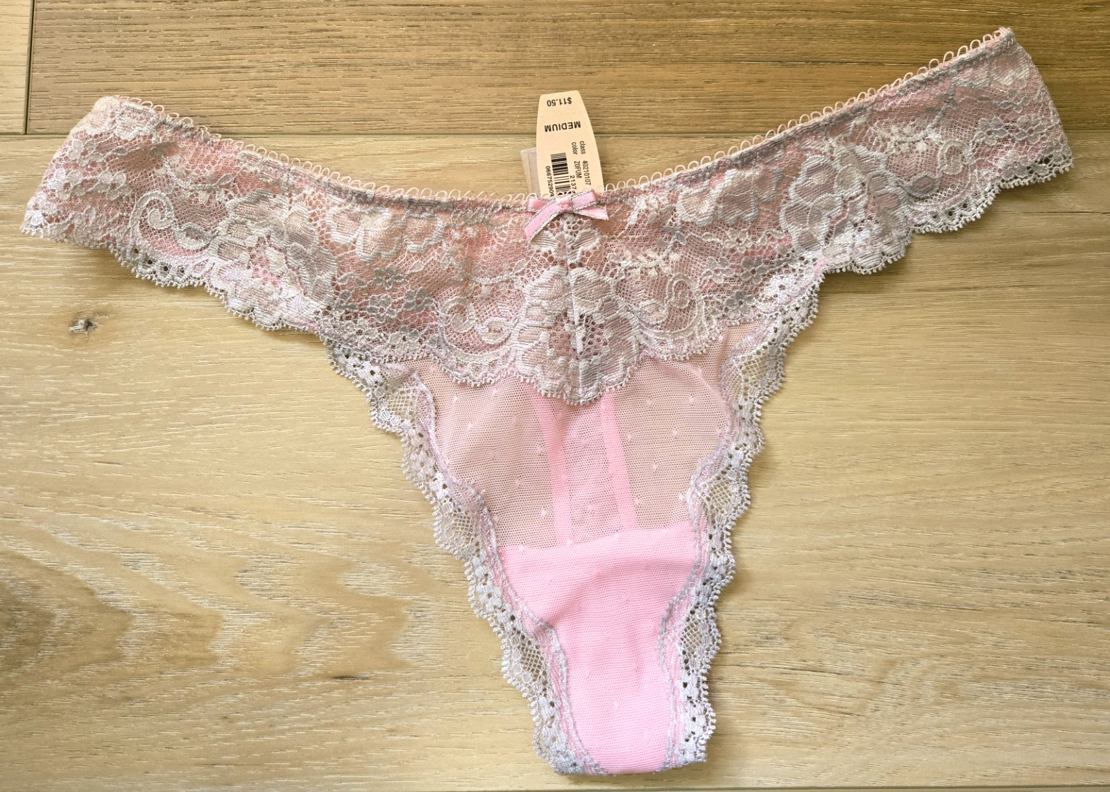 NWT Vintage Victoria\'s Secret Dream Angels Sheer Mesh Lace Thong Panties Bow M NWT Vintage Victoria\'s Secret Dream Angels Sheer Mesh Lace Thong Panties Bow M