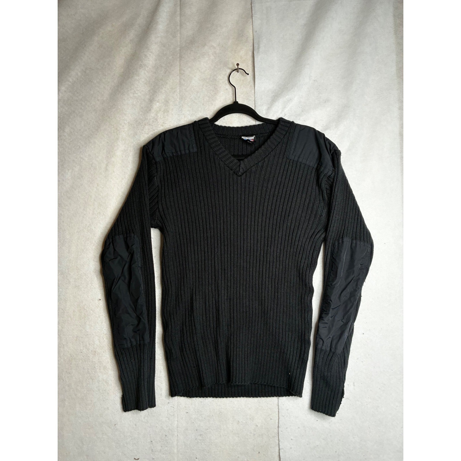Blauer Mens Tactical Commando V-Neck Sweater Dark Navy Blue Wool Blend Large 210 Blauer Mens Tactical Commando V-Neck Sweater Dark Navy Blue Wool Blend Large 210