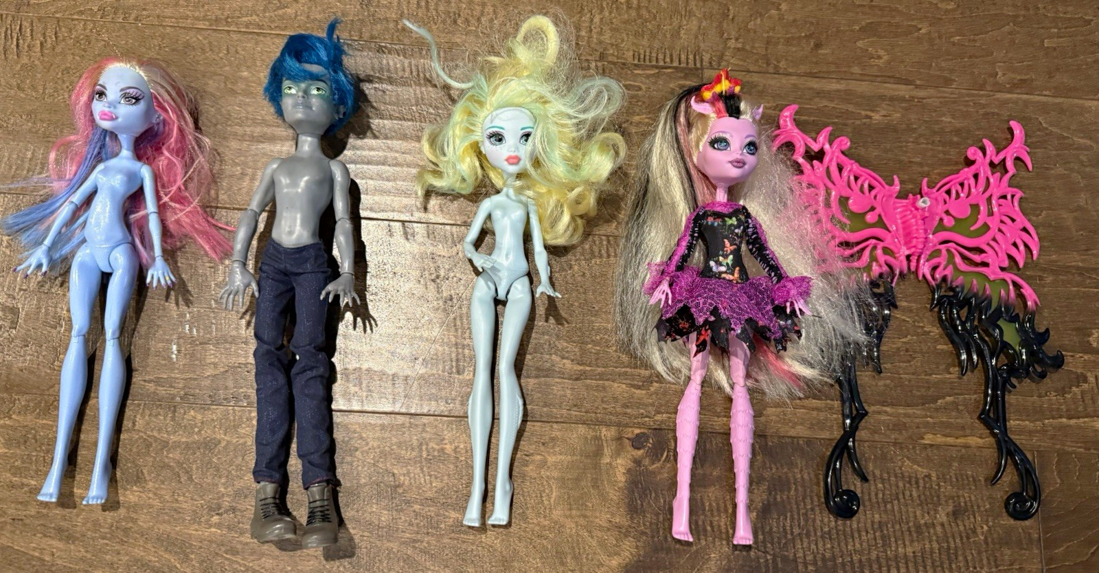 Monster High Doll Lot of 4 (USED) - MATTEL