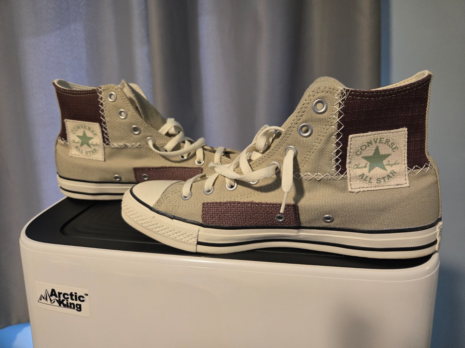 Size 10.5 - Converse Chuck Taylor All Star Custom High Multicolor Canvas Size 10.5 - Converse Chuck Taylor All Star Custom High Multicolor Canvas