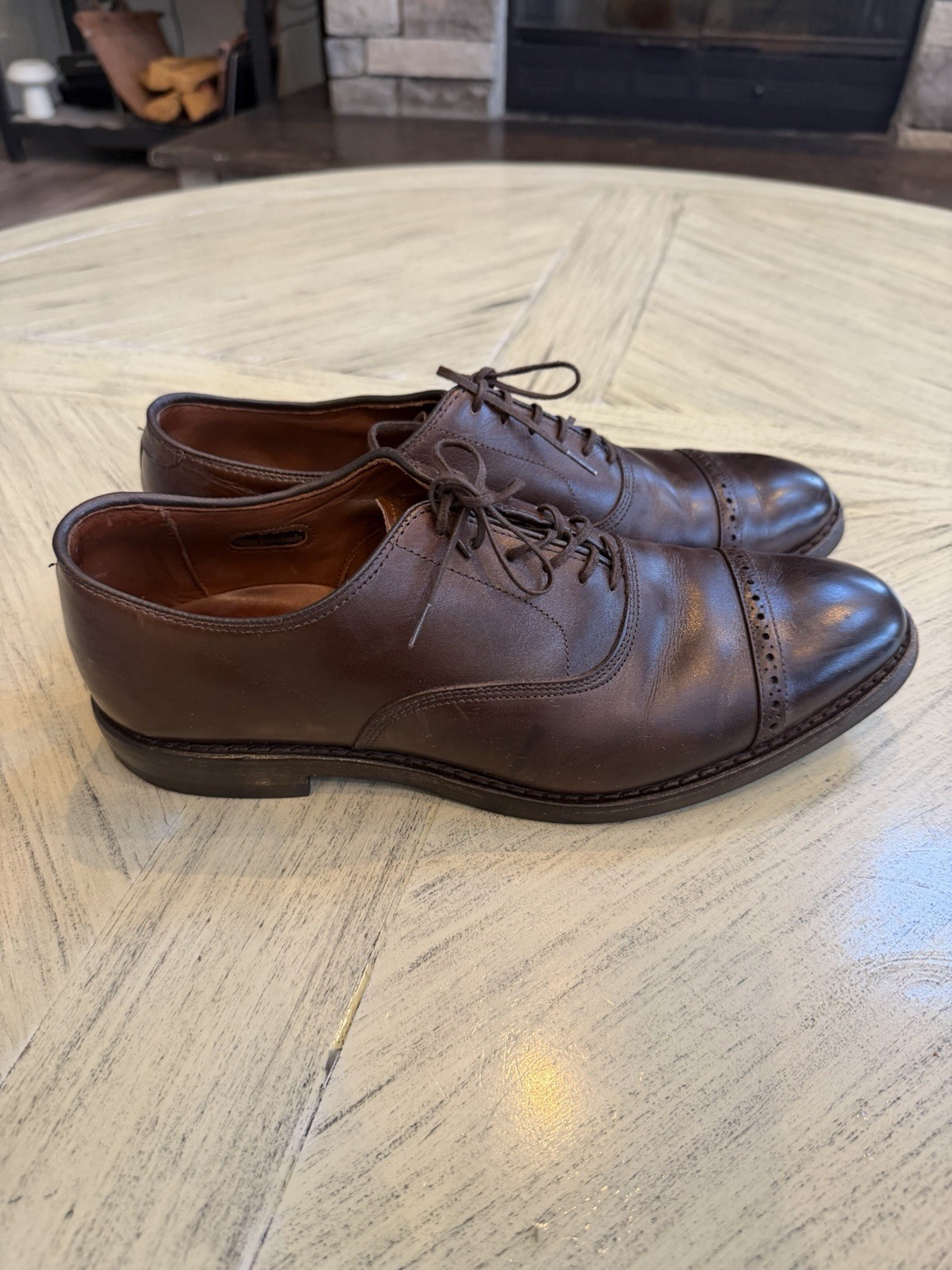 Allen Edmonds \