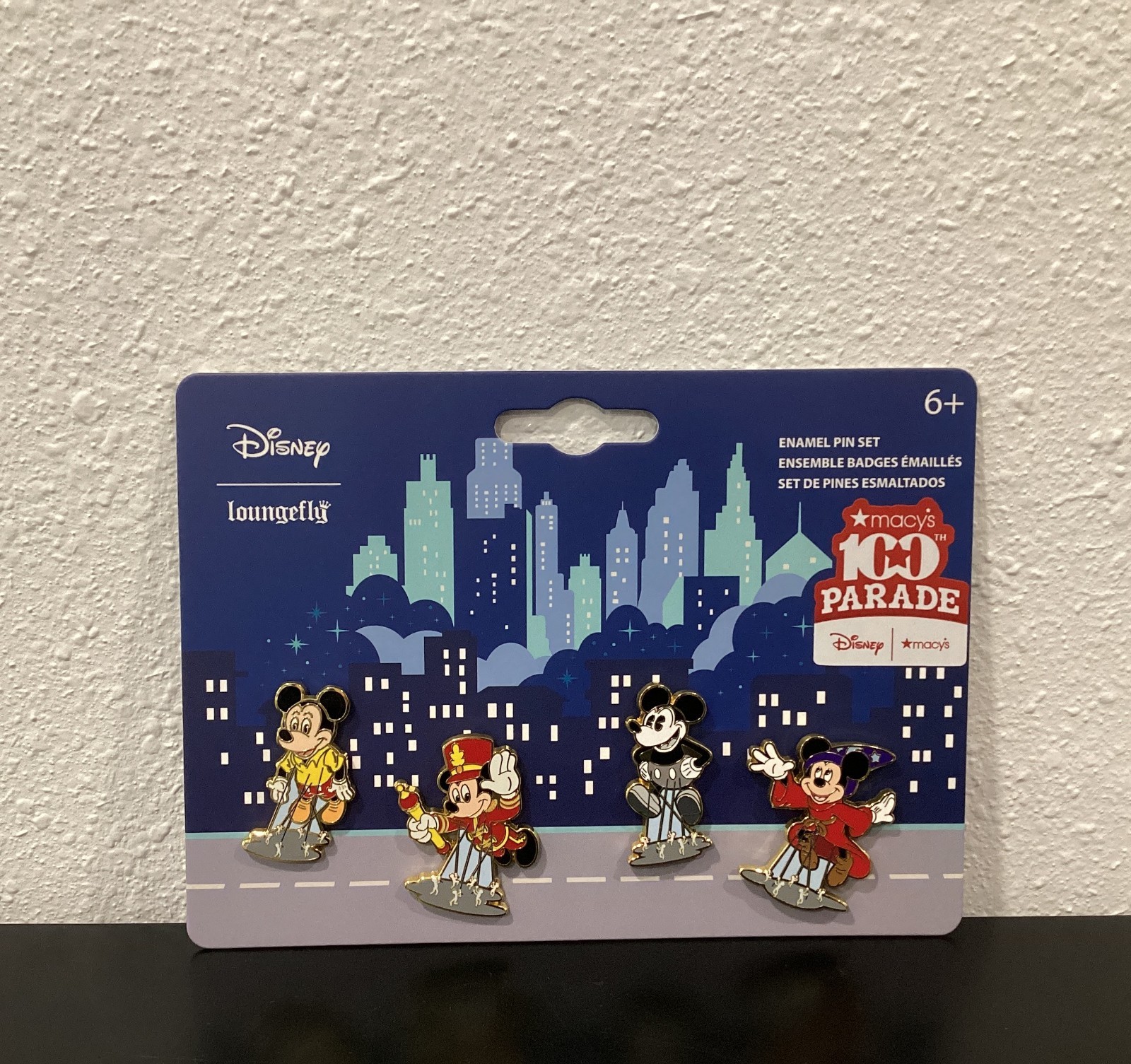 Disney Macy's Parade 2026 Set of 4 Mickey Balloons Through the Years Pins New