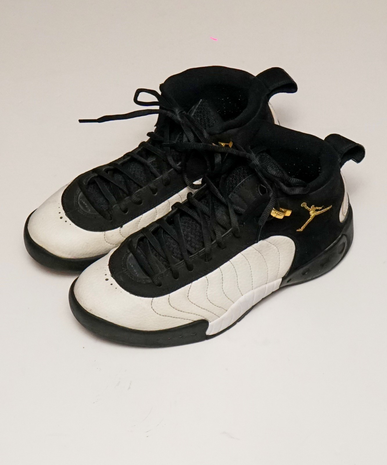 Nike Jordan Jumpman Pro sneakers Black White Metallic Gold colorway Size 9