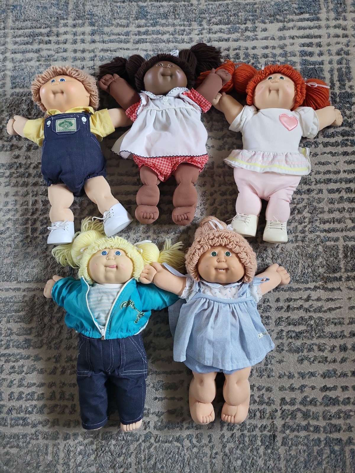 Vintage 80's Cabbage Patch Kids Set Of 5 Dolls With Clothes