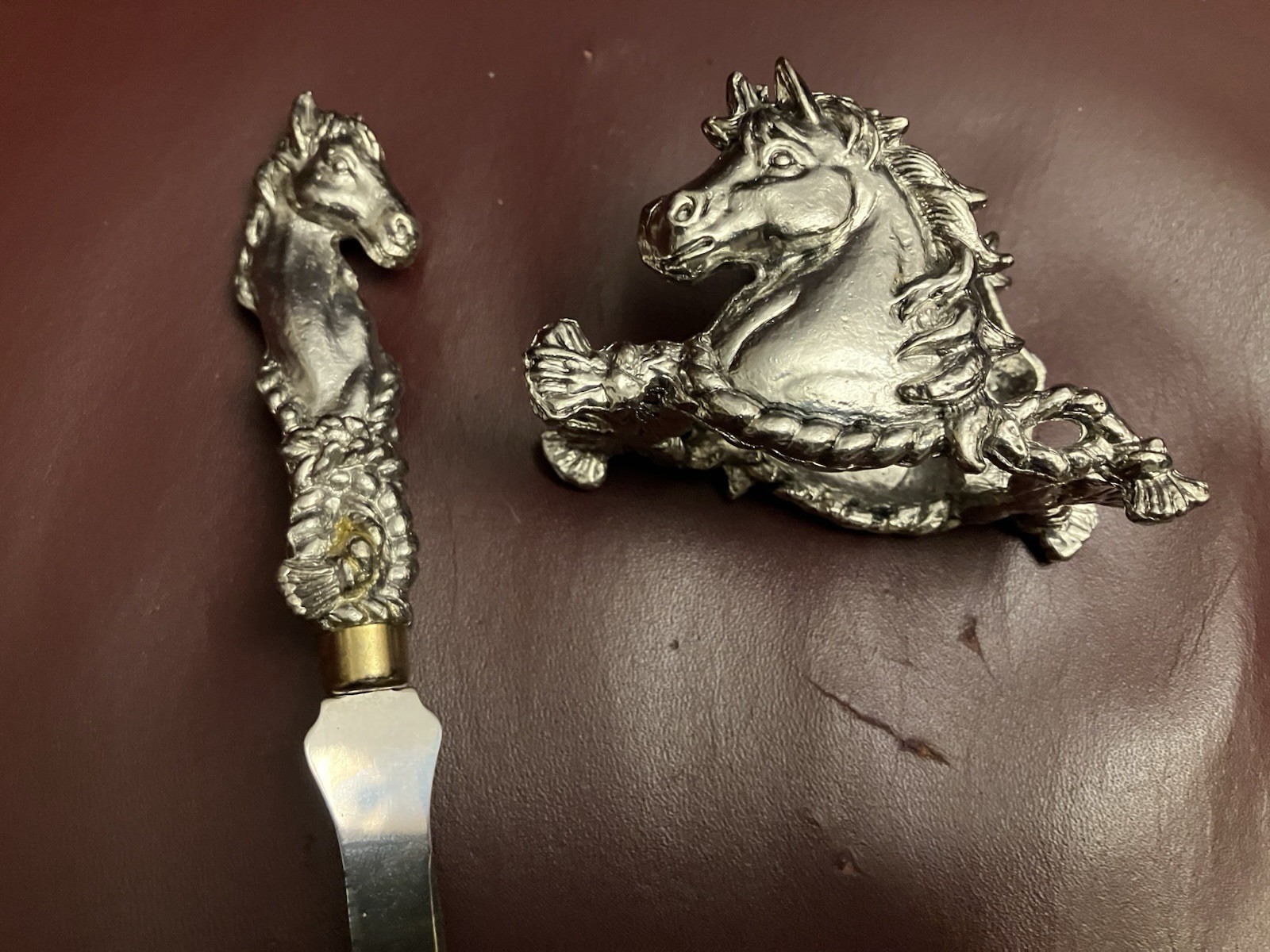Arthur Court Desk Set Equestrian Horses Heads Letter Opener & Bus. Card Holder Arthur Court Desk Set Equestrian Horses Heads Letter Opener & Bus. Card Holder