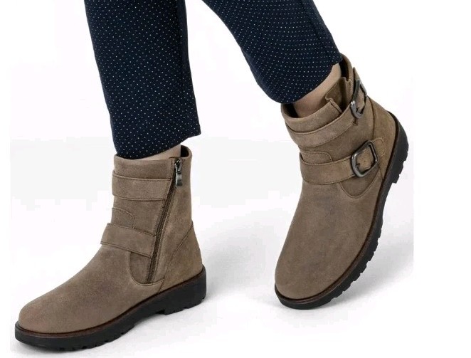 NIB OrthoFeet Women\'s Shania Brown Leather Mid-Rise Buckle Comfort Shoes Sz 10 NIB OrthoFeet Women\'s Shania Brown Leather Mid-Rise Buckle Comfort Shoes Sz 10