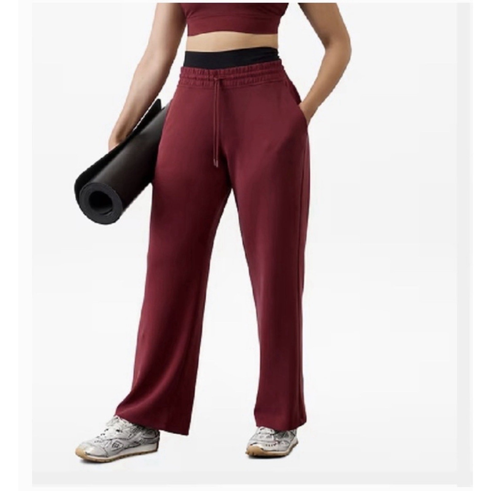 Athleta Seasoft Midrise Straight Pant Large Redwood Athleisure Drawstring EUC Athleta Seasoft Midrise Straight Pant Large Redwood Athleisure Drawstring EUC