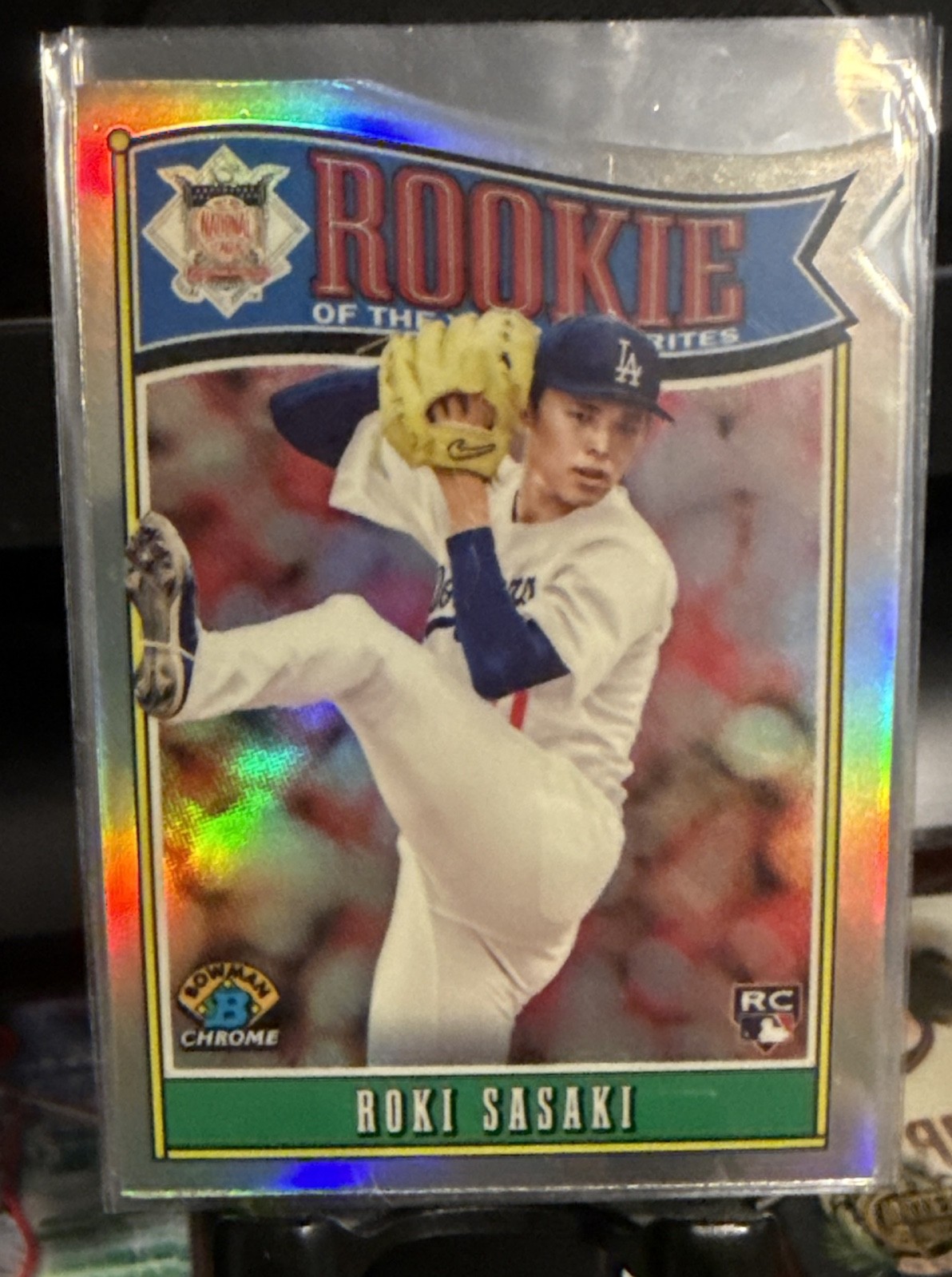 2025 Bowman - Rookie of the Year Favorites Roki Sasaki #ROY-10 (RC) 2025 Bowman - Rookie of the Year Favorites Roki Sasaki #ROY-10 (RC)