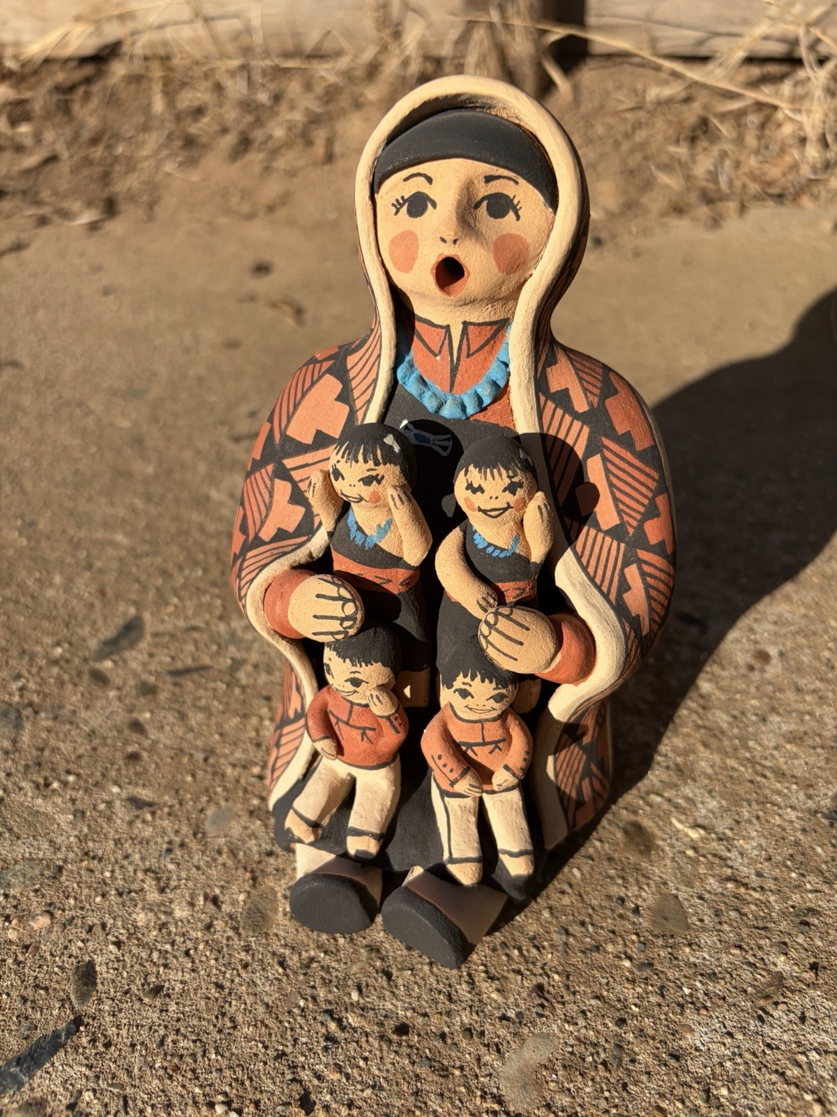Vintage Carol Lucero Jemez Pueblo Pottery Painted Storyteller Doll Figurine 6”