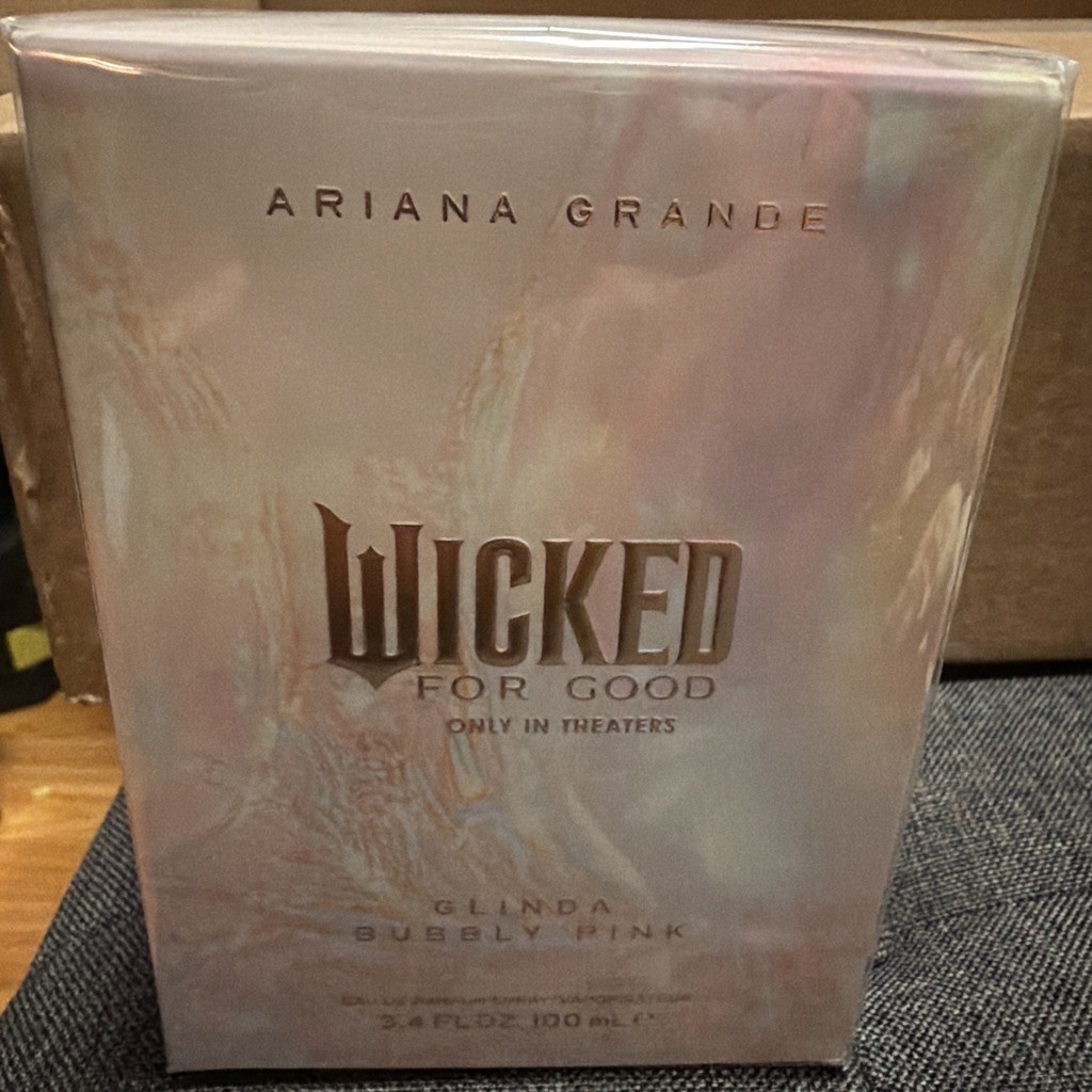 Ariana Grande Wicked Glinda Bubbly Pink Eau De Parfum, 3.4 Fl Oz, New With Box.