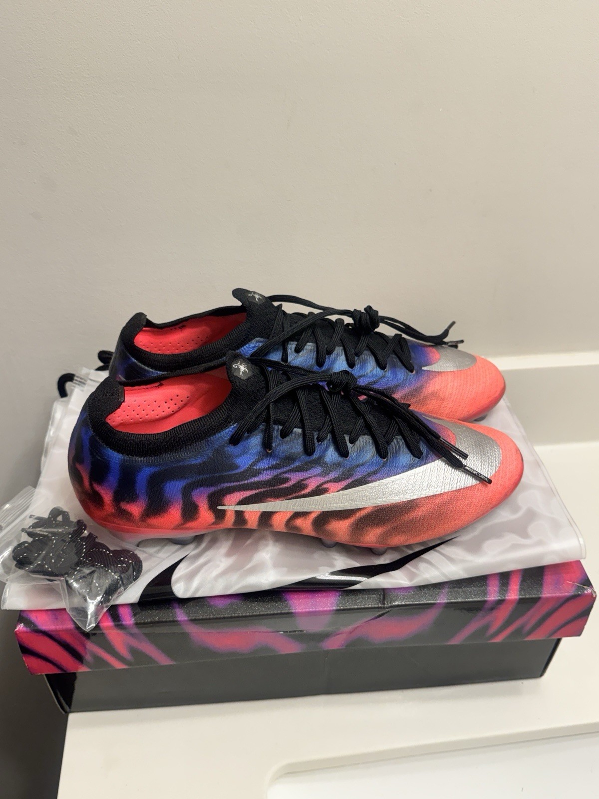 Men’s Nike Mercurial Vapor 17 AG pro SE US 9 Men’s Nike Mercurial Vapor 17 AG pro SE US 9
