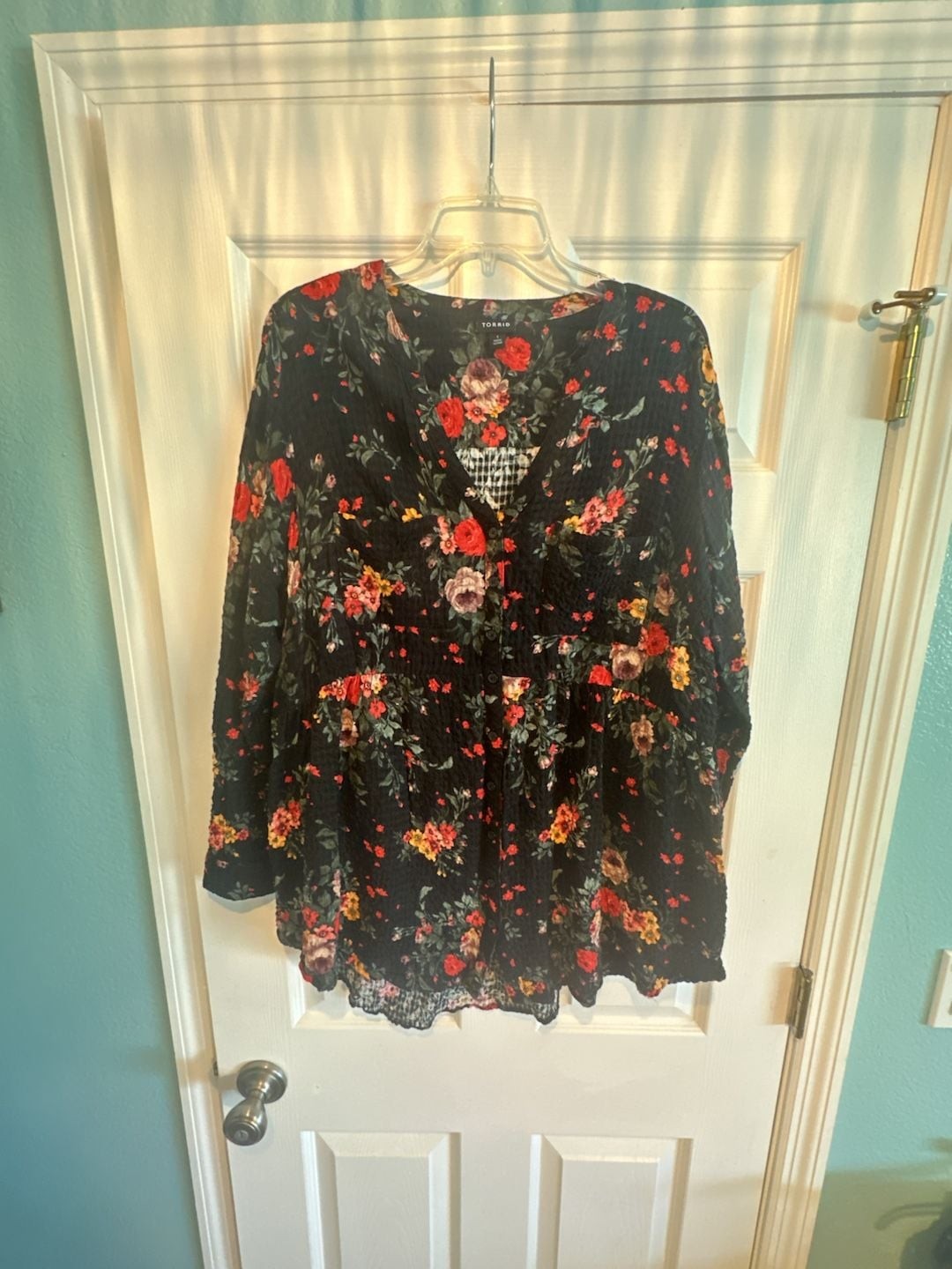 Torrid Black Floral Long Sleeve Button Down Dress Size 1