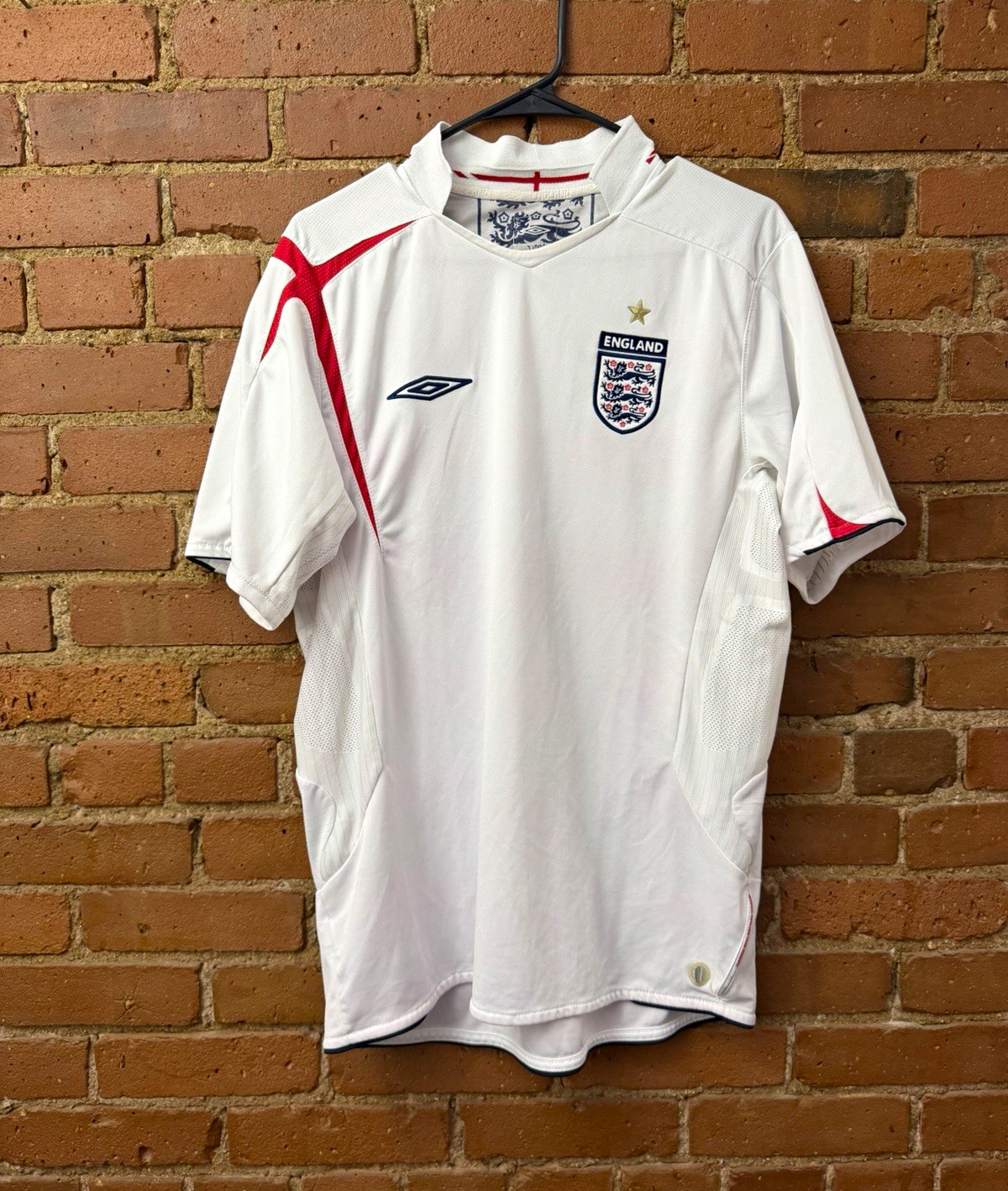 Umbro England National Team Soccer Jersey Shirt White/Red Officially Licensed
