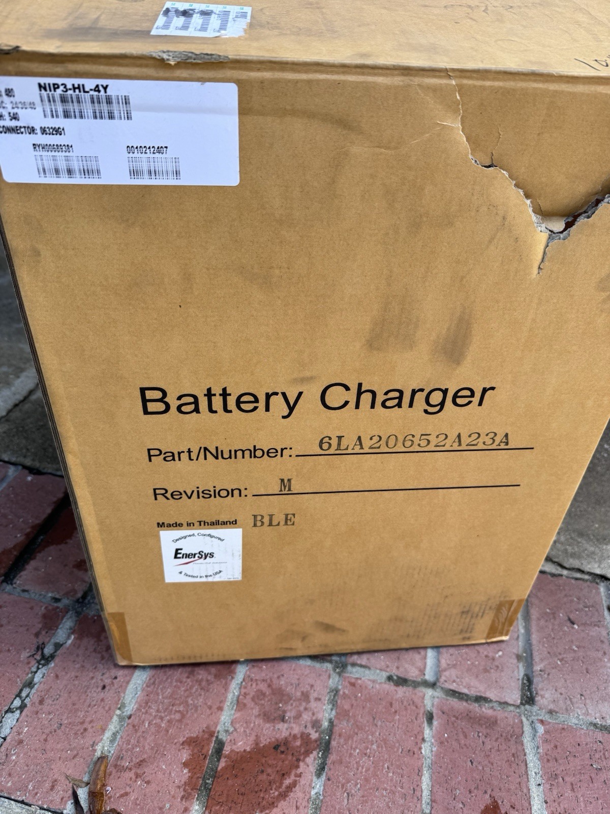 Enersys Forklift Charger NIP3-HL-4Y New in Box with Digital screen 
