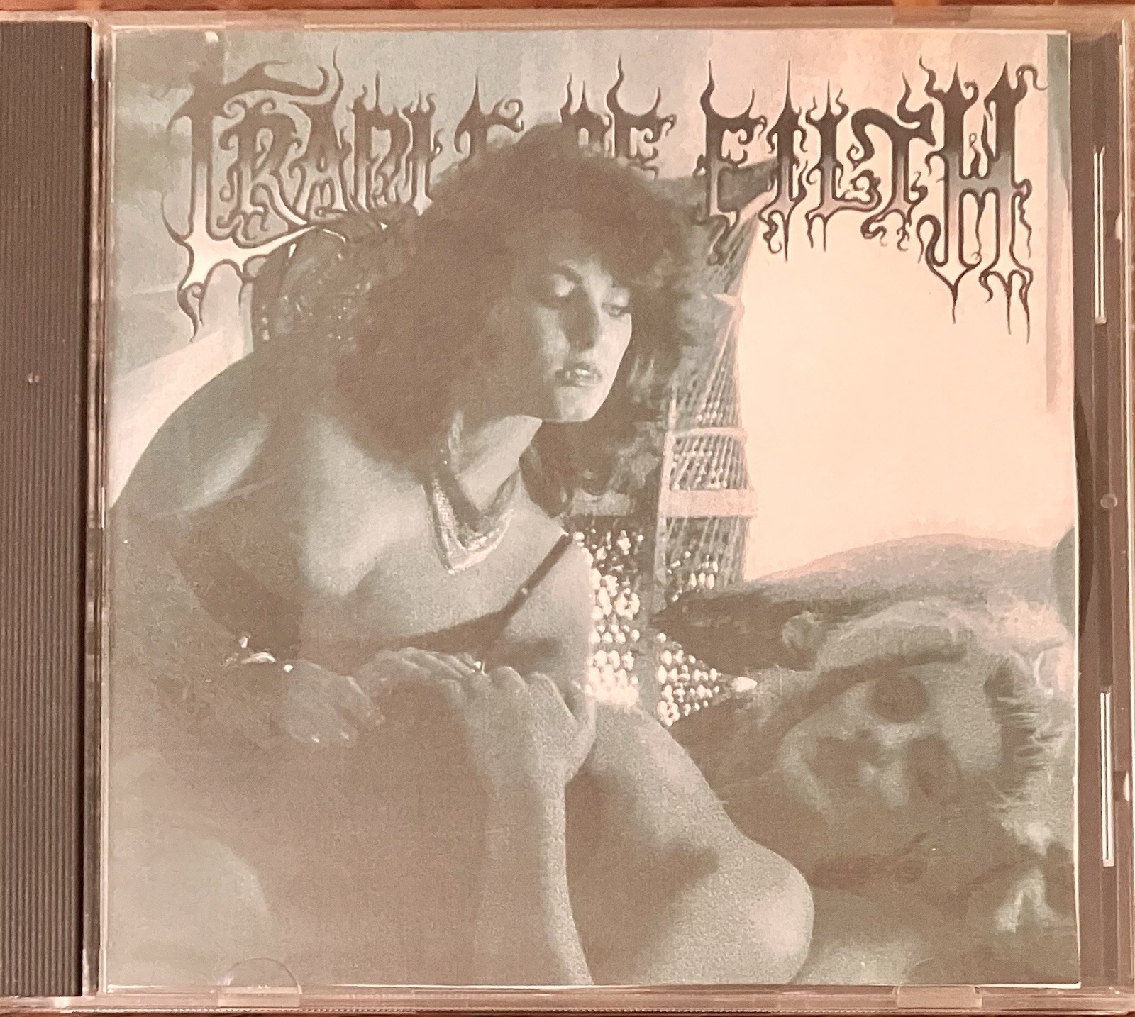 Cradle Of Filth – Sodomizing The Virgin Vamps (CD 1997) ITALY IMPORT - PIC DISC