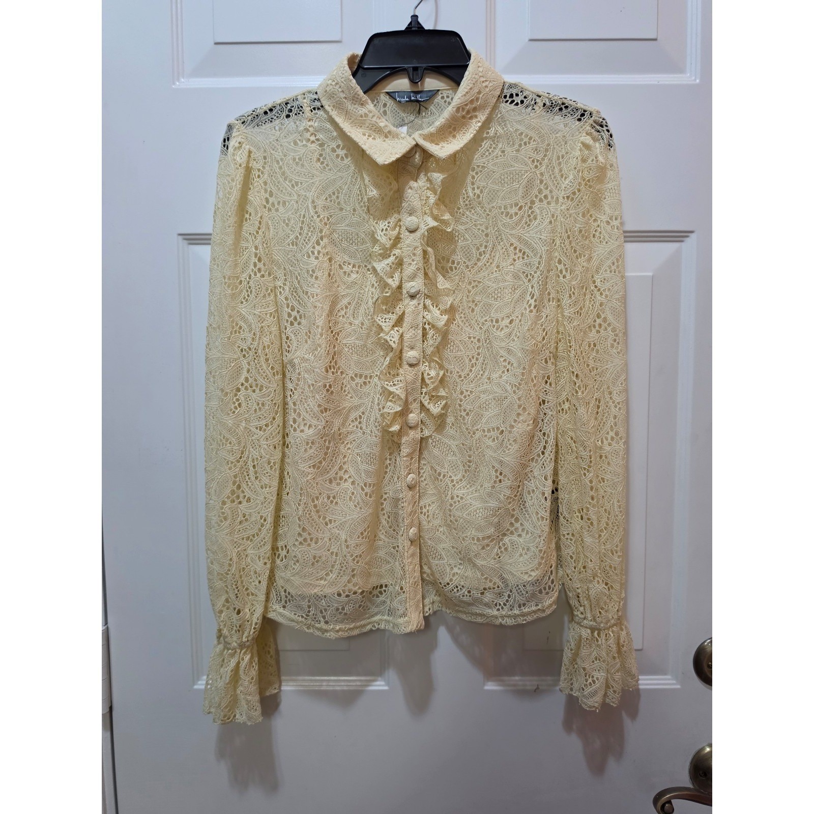 NWT Nicole Miller Lace Ruffle Blouse Cream Top W/ Spaghetti Strap Tank Cami L NWT Nicole Miller Lace Ruffle Blouse Cream Top W/ Spaghetti Strap Tank Cami L
