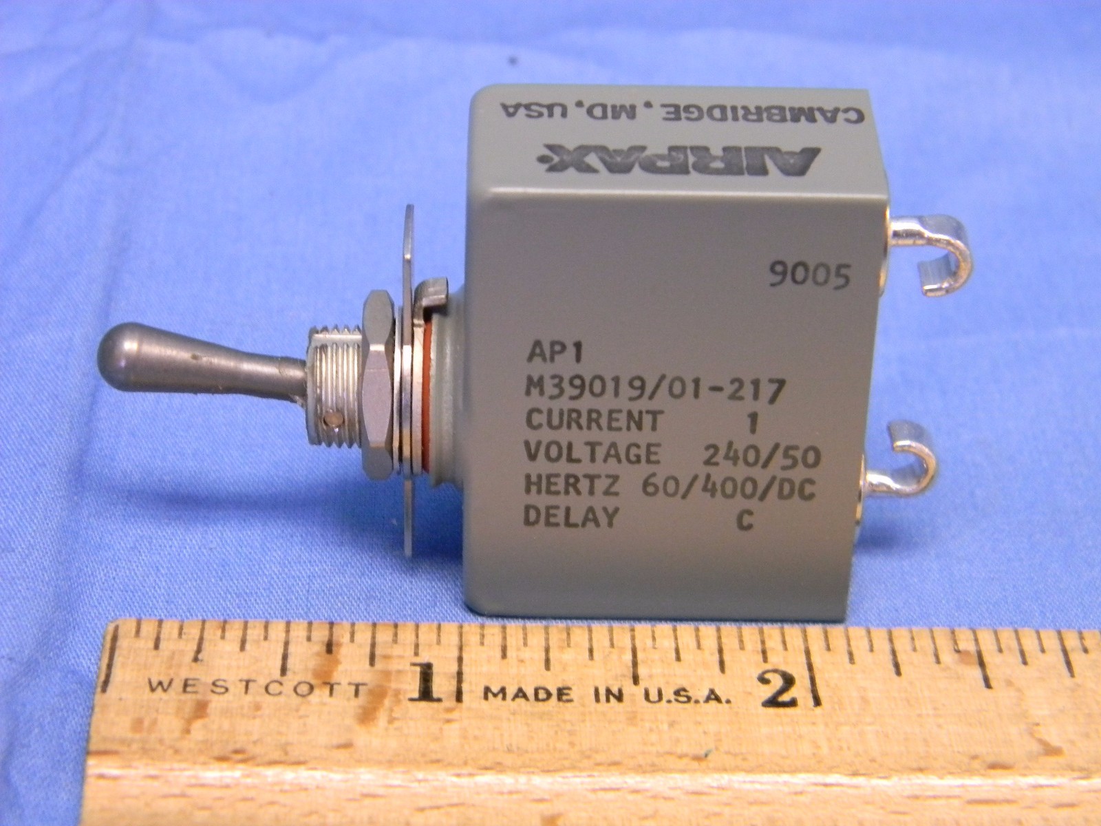 NEW Airpax / Sensata M39019/01-217 Circuit Breaker 1Amp 60-400Hz