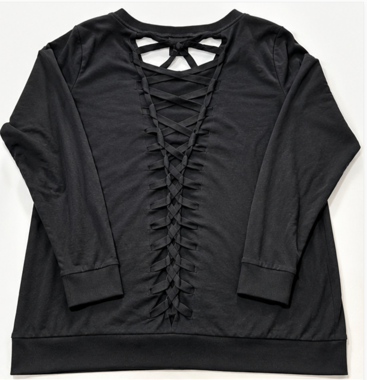 Torrid Womens Size 2 Black Lace Up Back Long Sleeve Sweatshirt Pullover Top