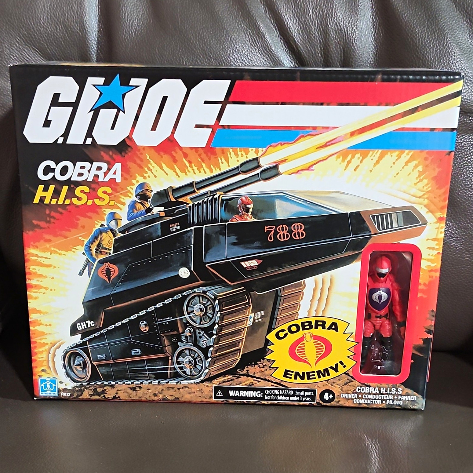 Hasbro G.I. Joe Cobra H.I.S.S. Tank Playset Vehicle + Driver Figure Black/Red Hasbro G.I. Joe Cobra H.I.S.S. Tank Playset Vehicle + Driver Figure Black/Red