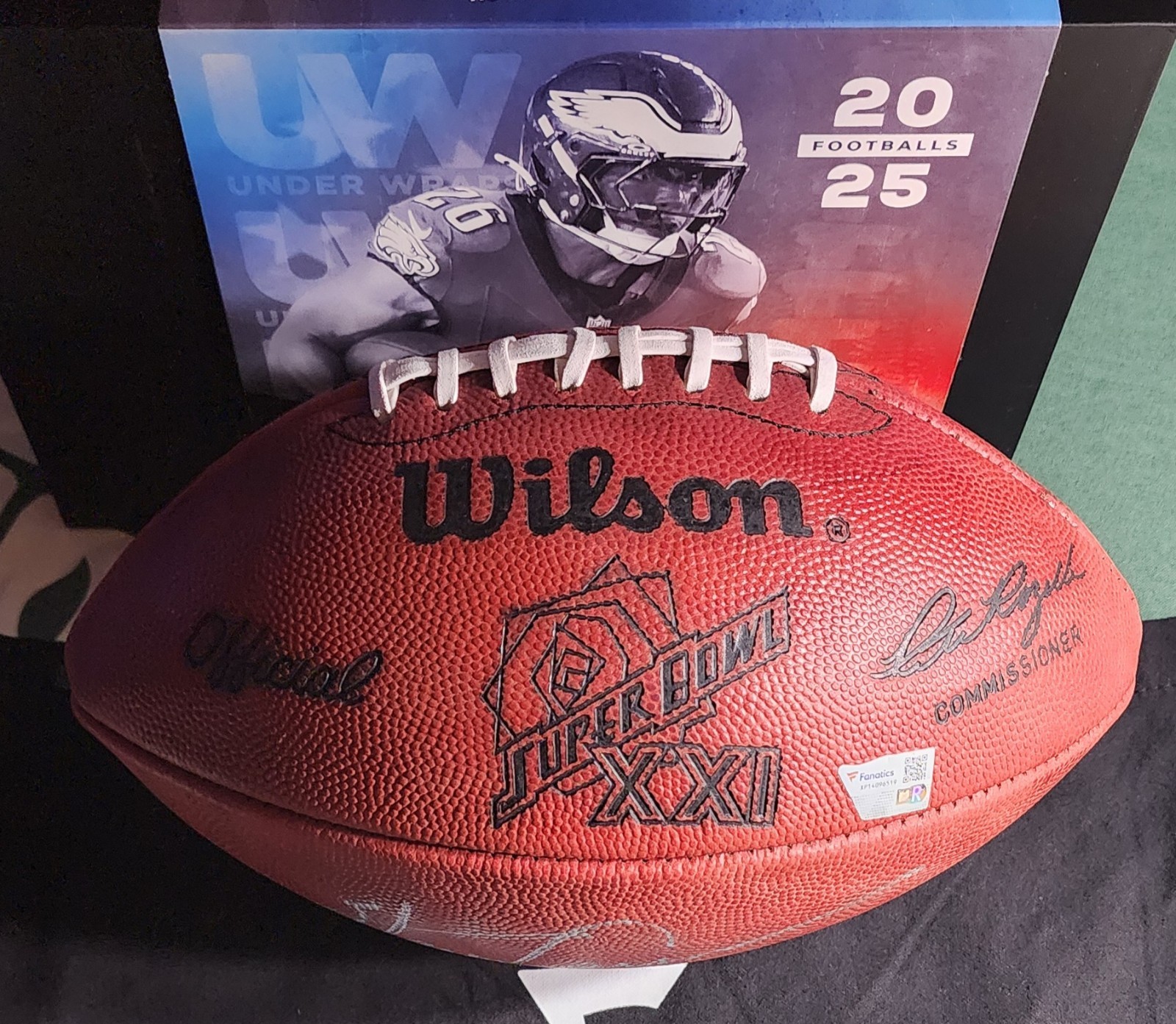 2025 Fanatics Under Wraps Authentic Autographed NFL Football Harry Carson 2025 Fanatics Under Wraps Authentic Autographed NFL Football Harry Carson
