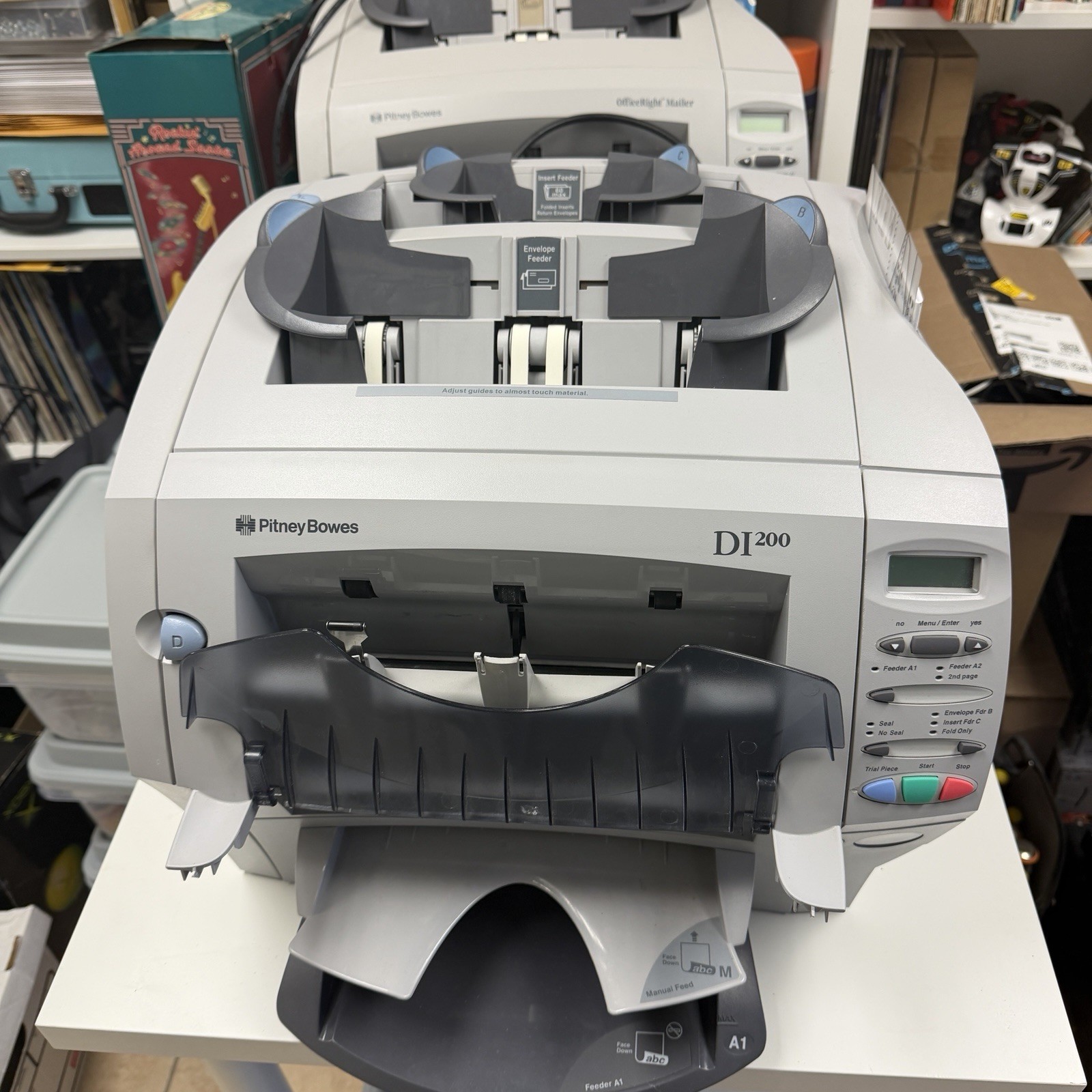 Pitney Bowes DI200 Folder Inserter Envelope Mailing Machine For parts or repair